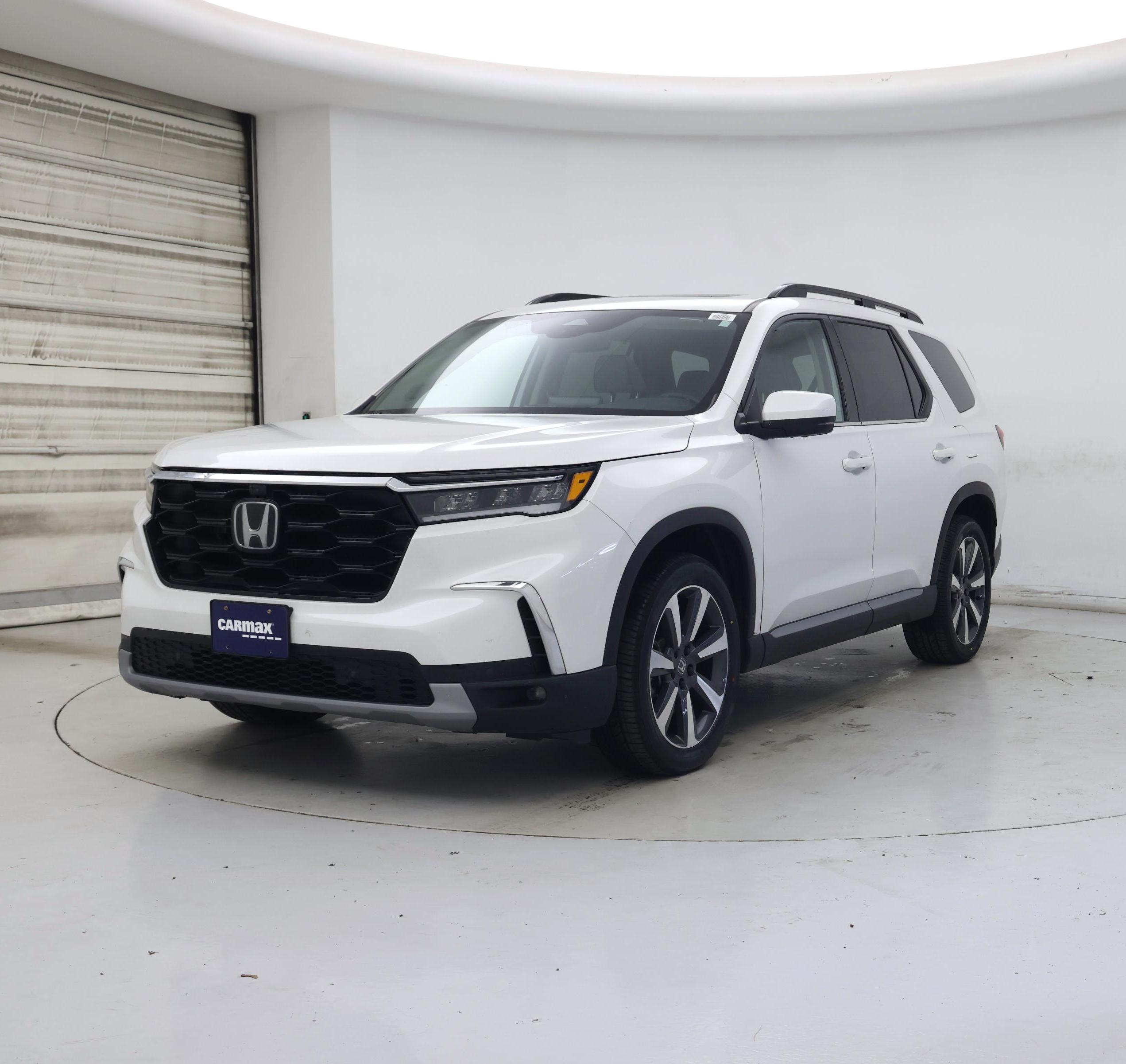 Thumbnail: 2023 Honda Pilot - 4