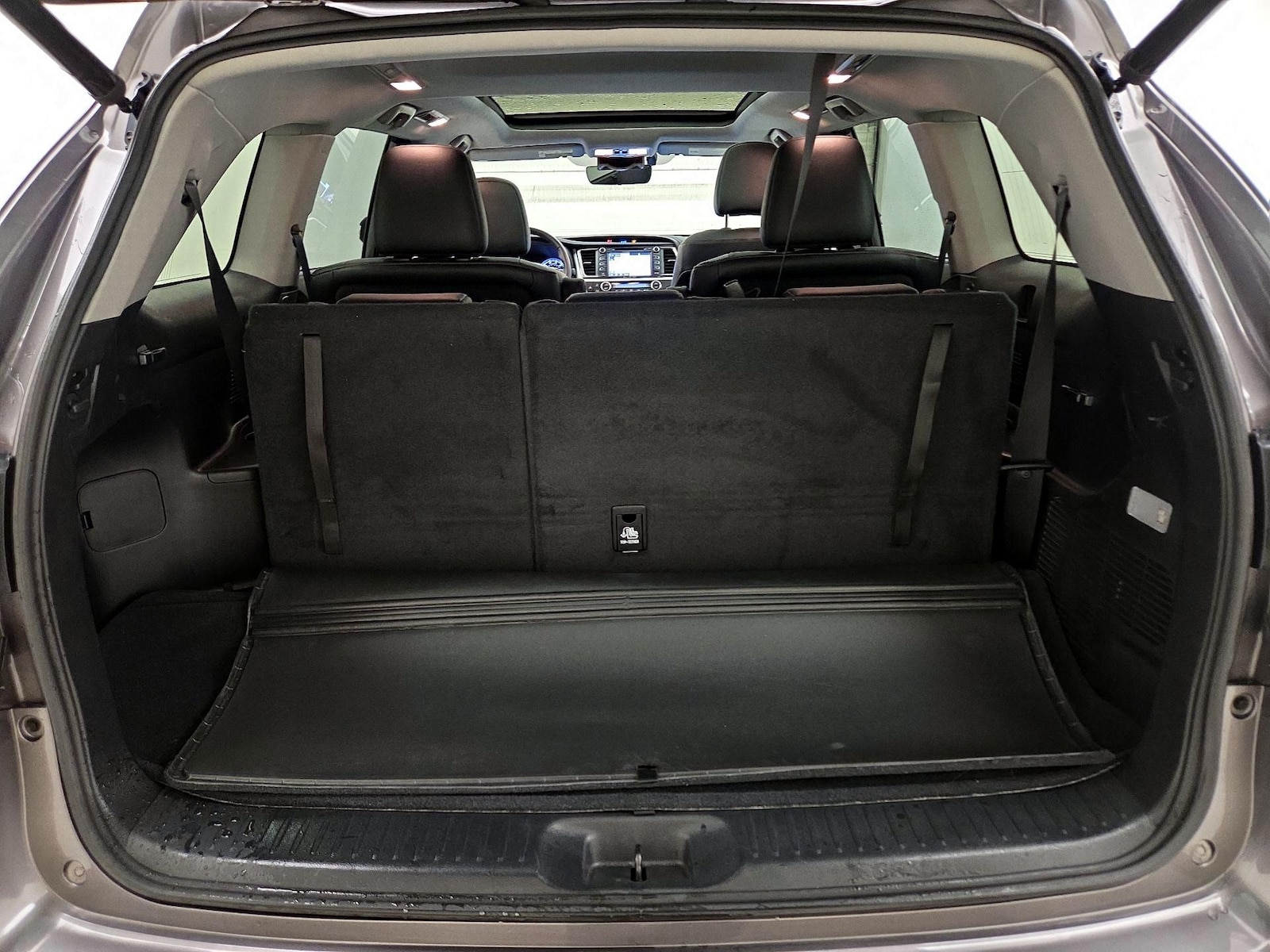 2019 Toyota Highlander Limited Platinum - Photo 24