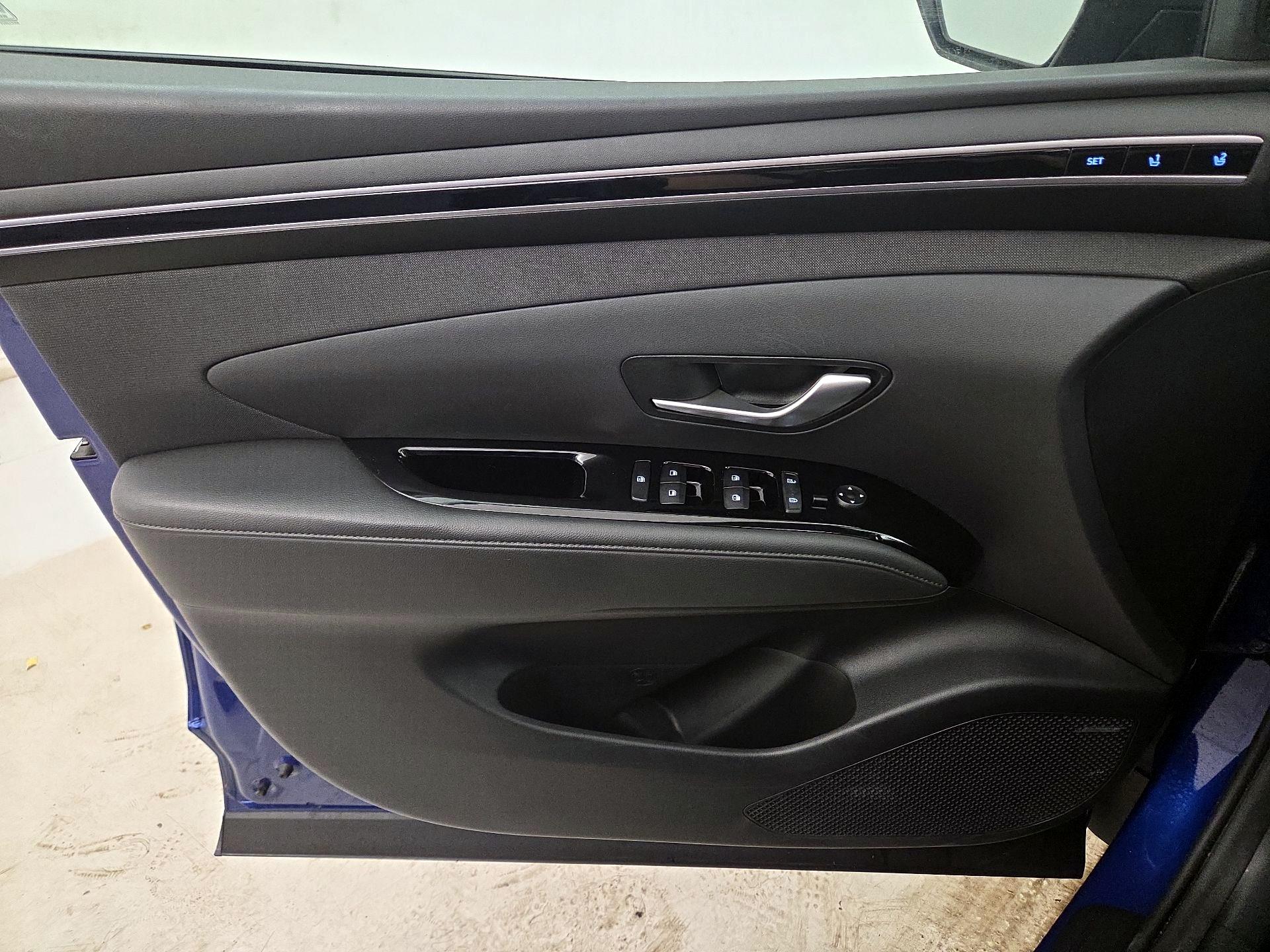 Thumbnail: 2022 Hyundai Tucson - 12