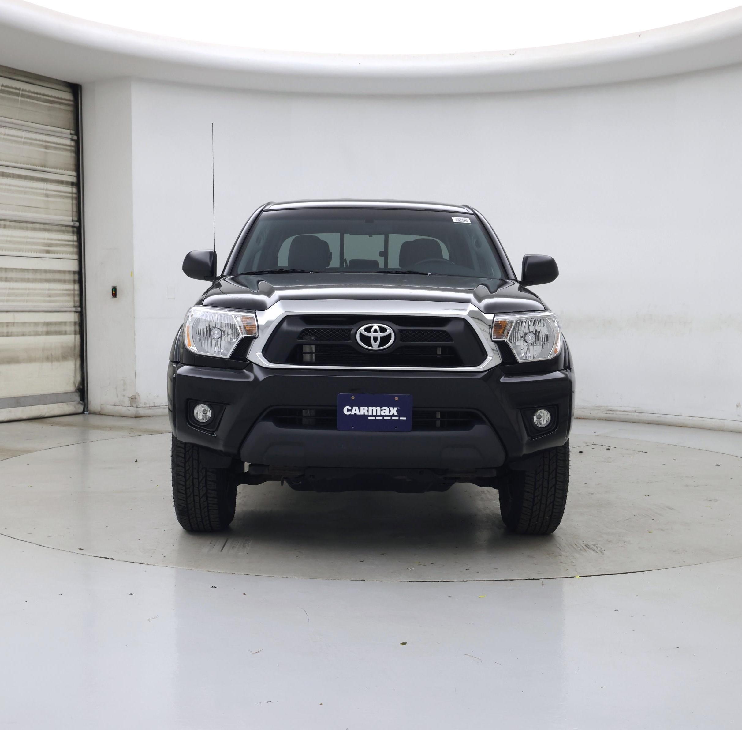 Thumbnail: 2015 Toyota Tacoma - 5