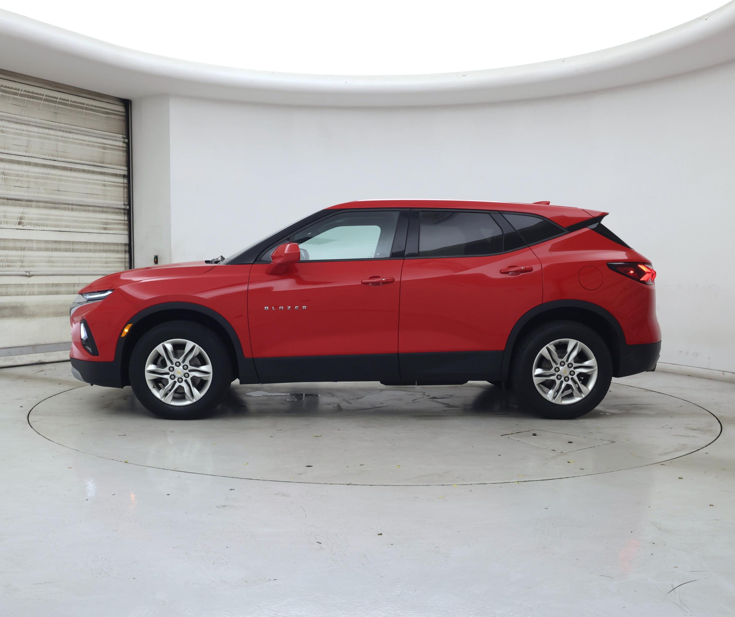 Thumbnail: 2019 Chevrolet Blazer - 3