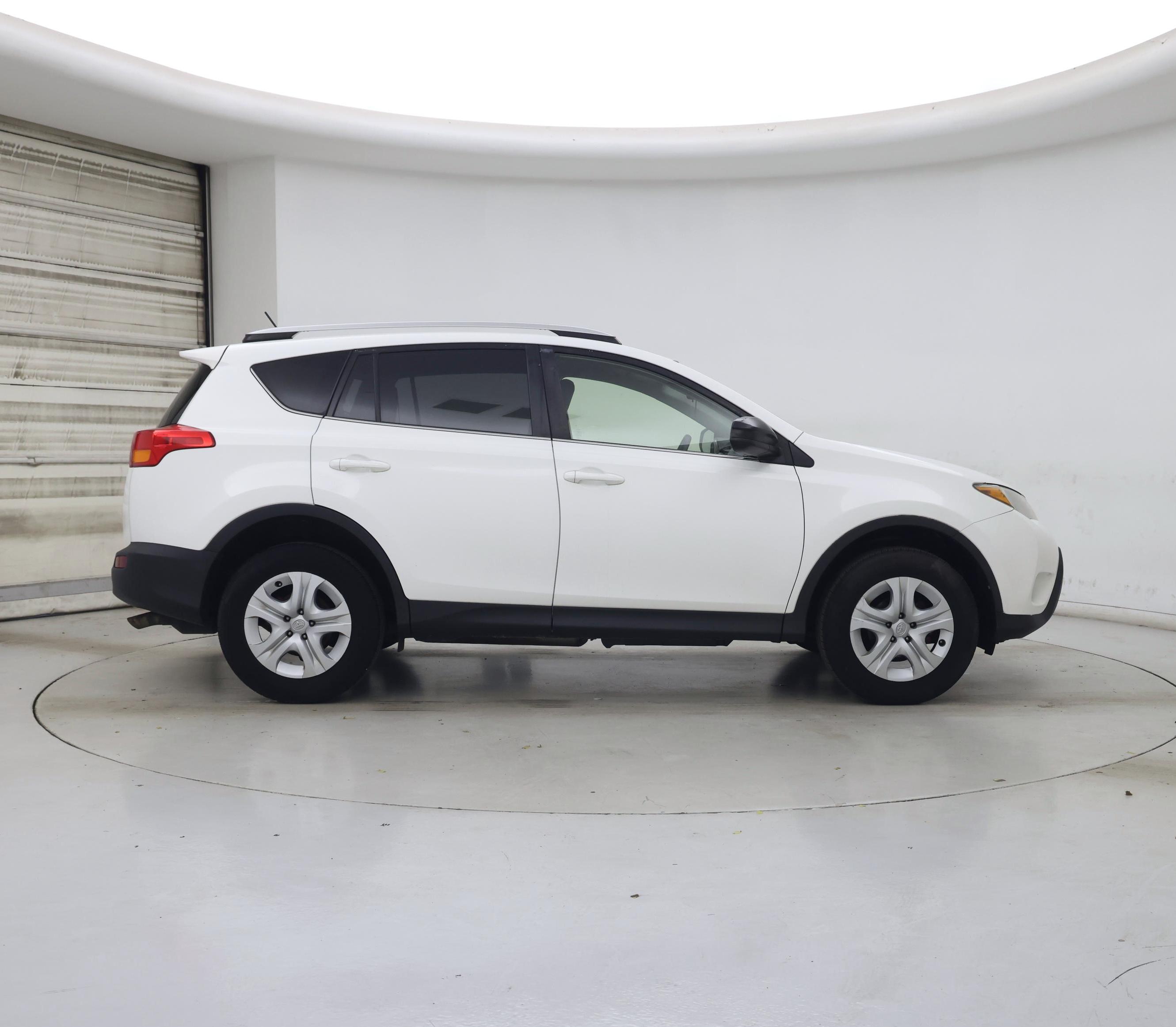 Thumbnail: 2015 Toyota RAV4 - 7