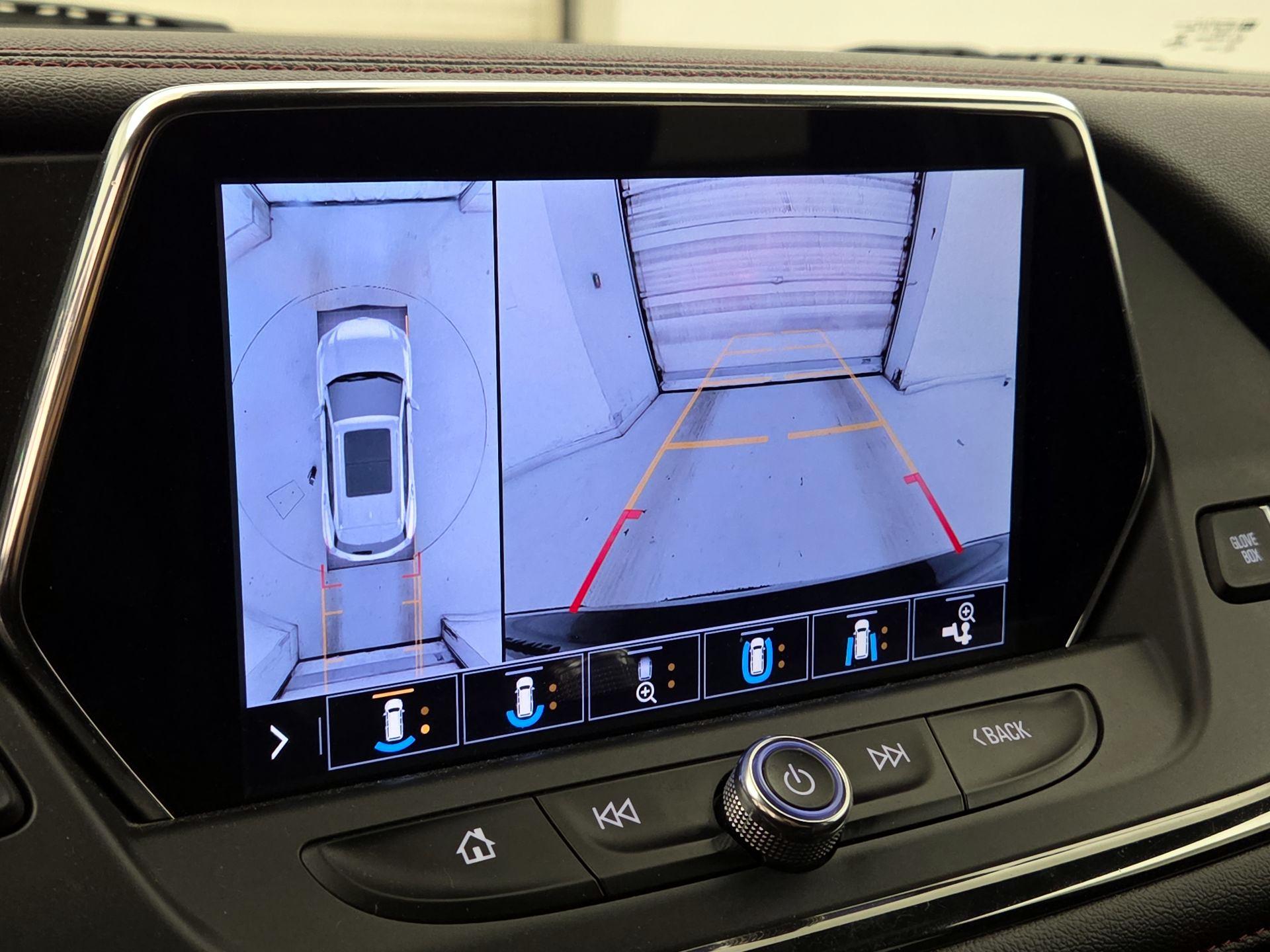 Thumbnail: 2020 Chevrolet Blazer - 15