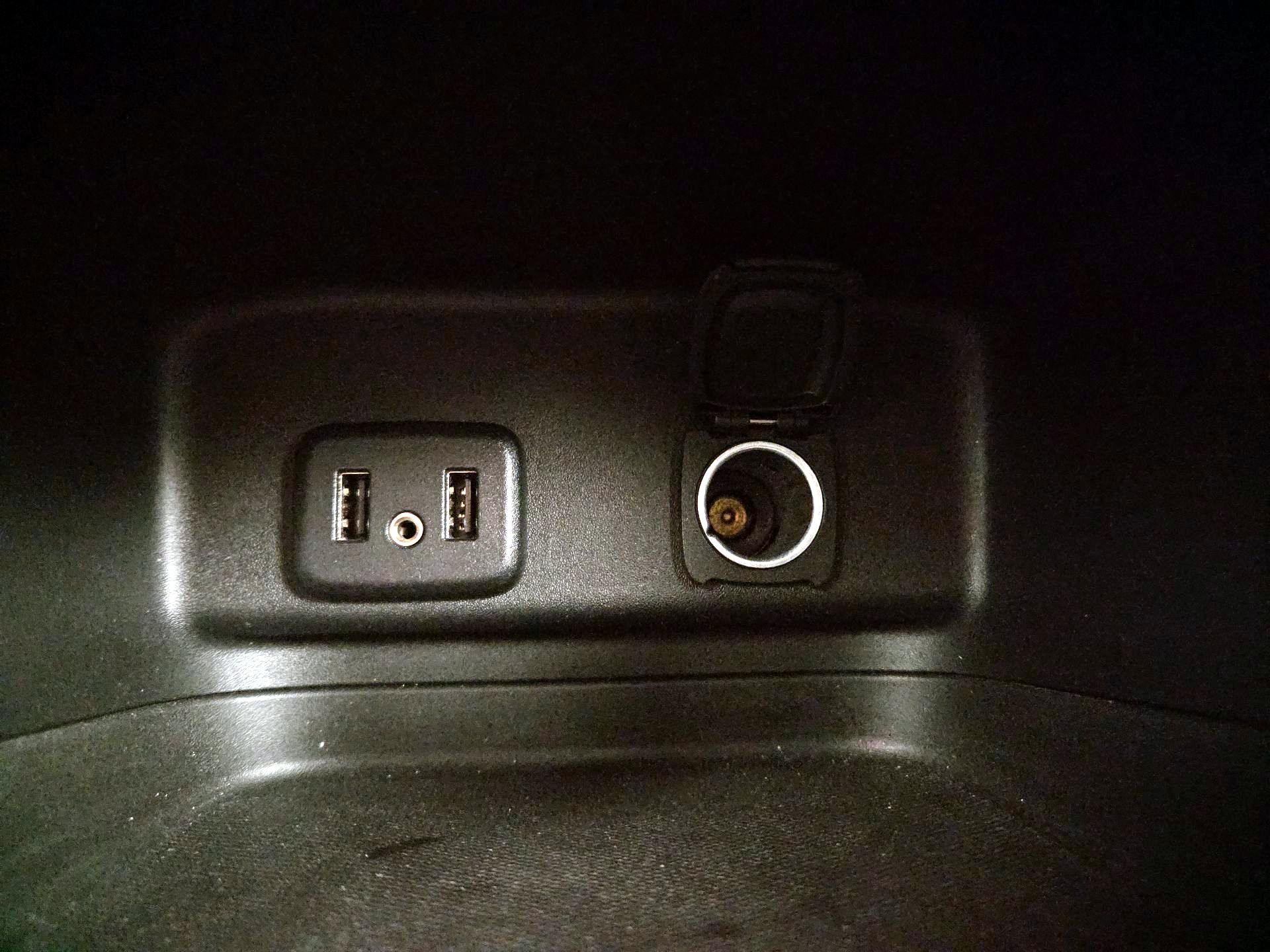 Thumbnail: 2018 Chevrolet Equinox - 18