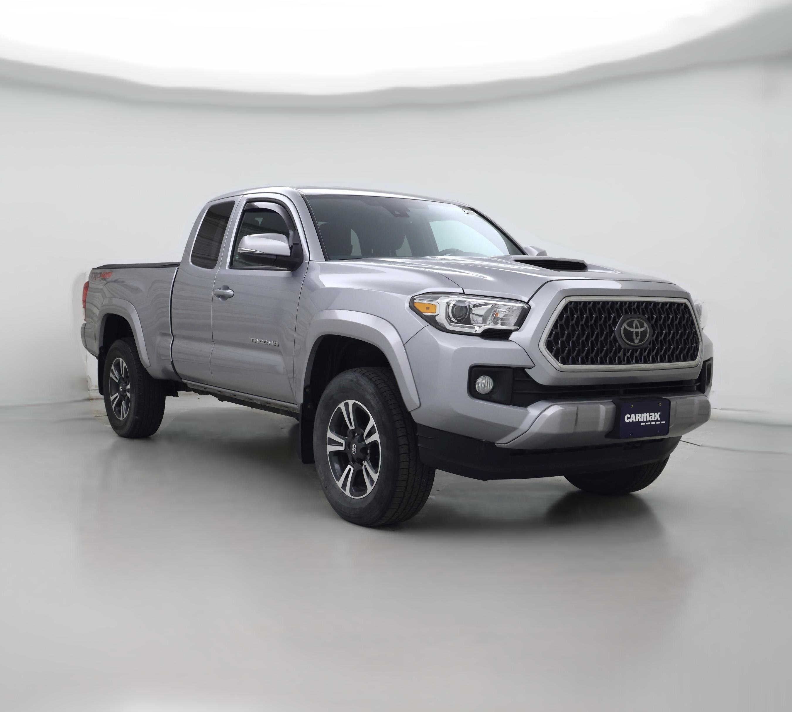Thumbnail: 2019 Toyota Tacoma - 1