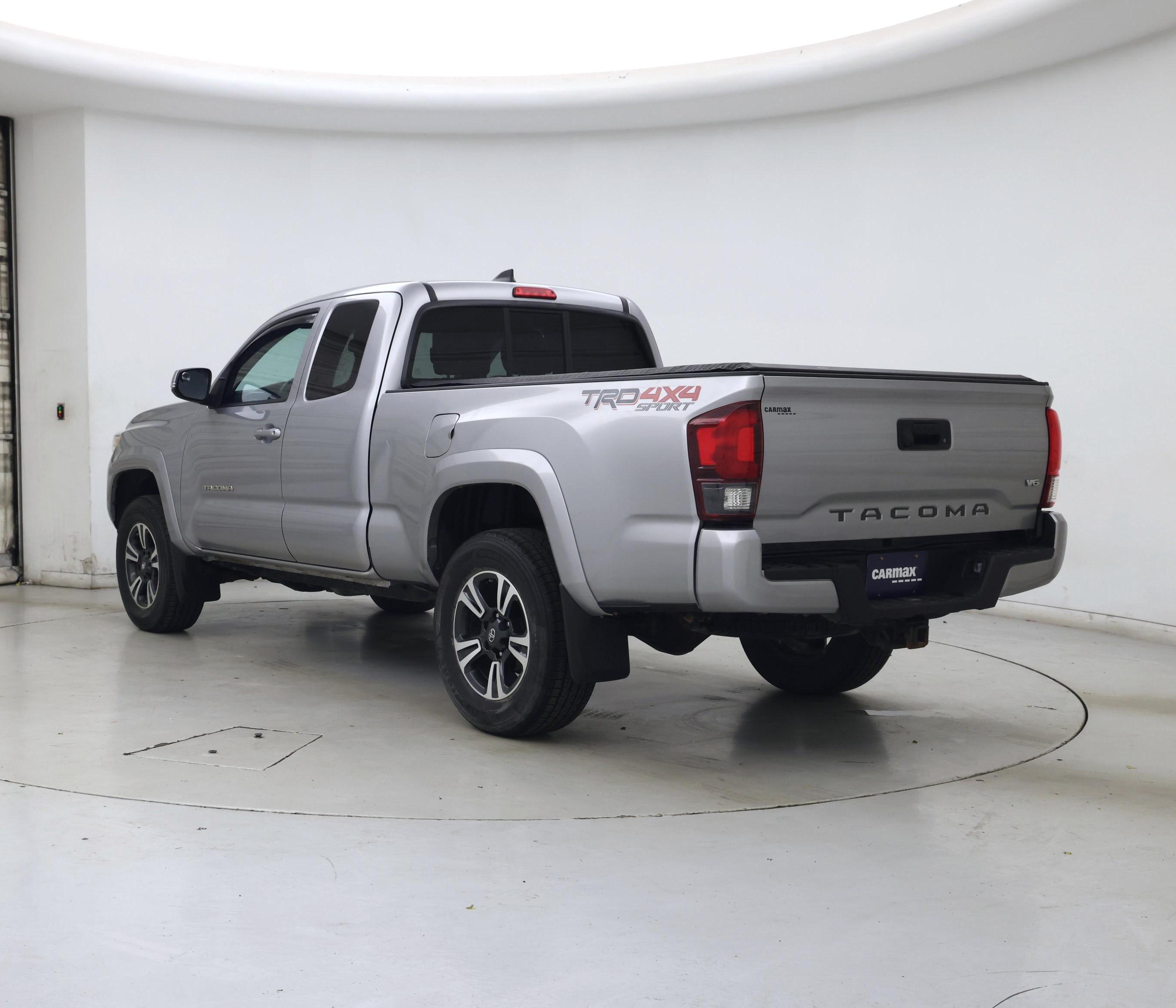 Thumbnail: 2019 Toyota Tacoma - 2
