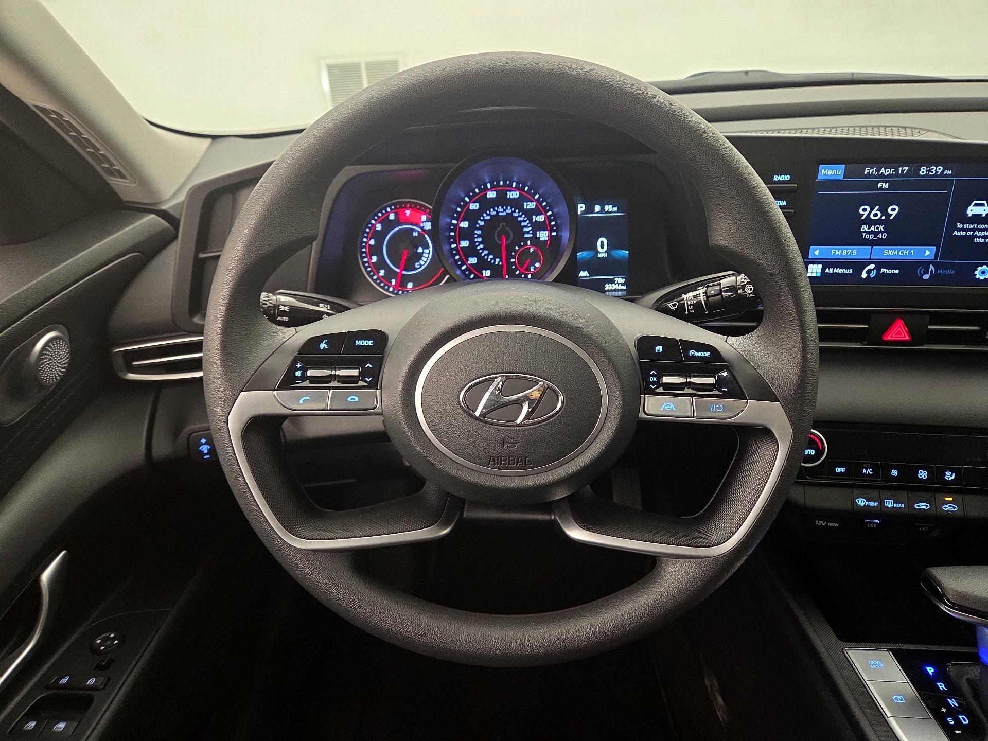 Thumbnail: 2023 Hyundai Elantra - 10
