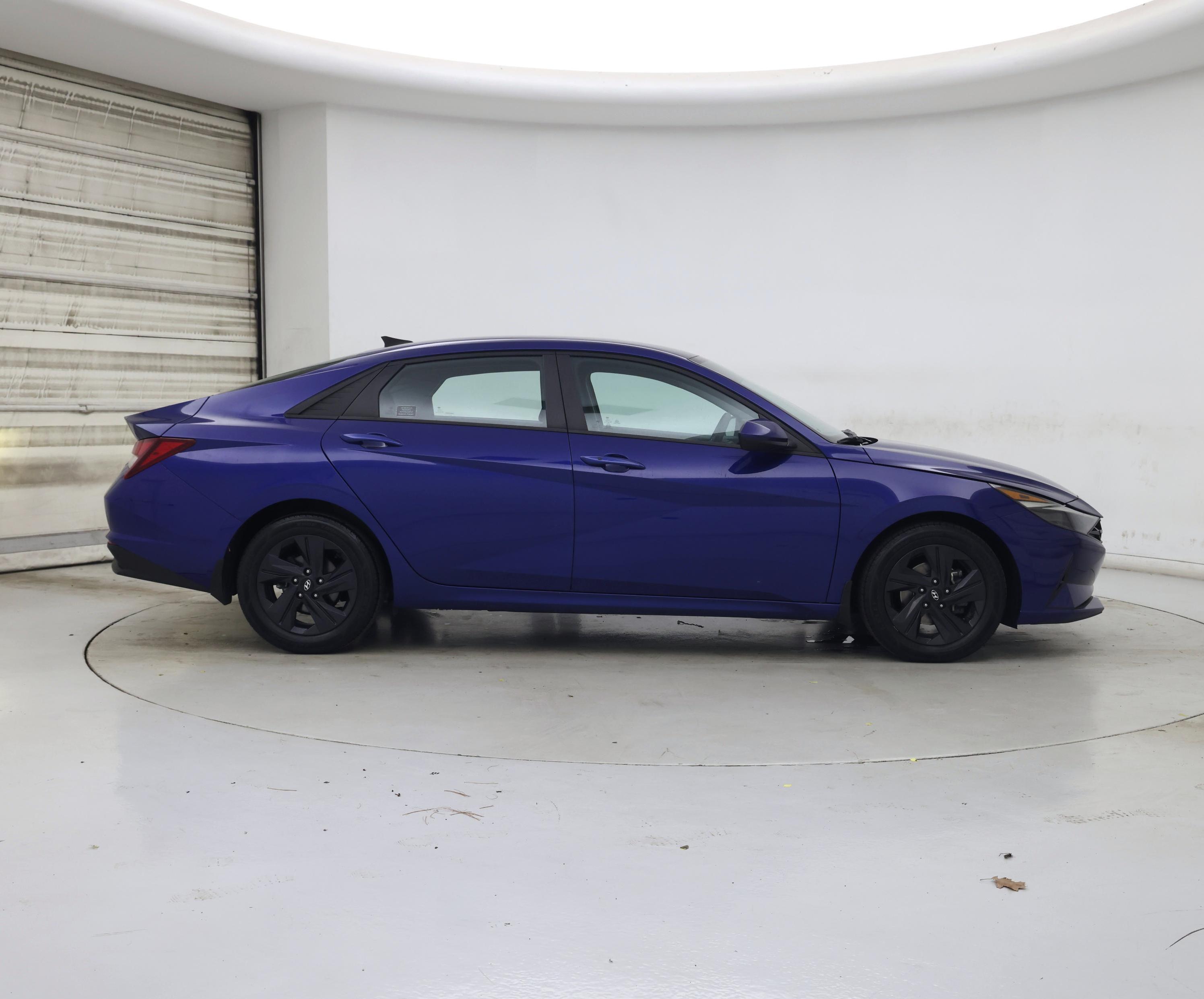 Thumbnail: 2023 Hyundai Elantra - 7