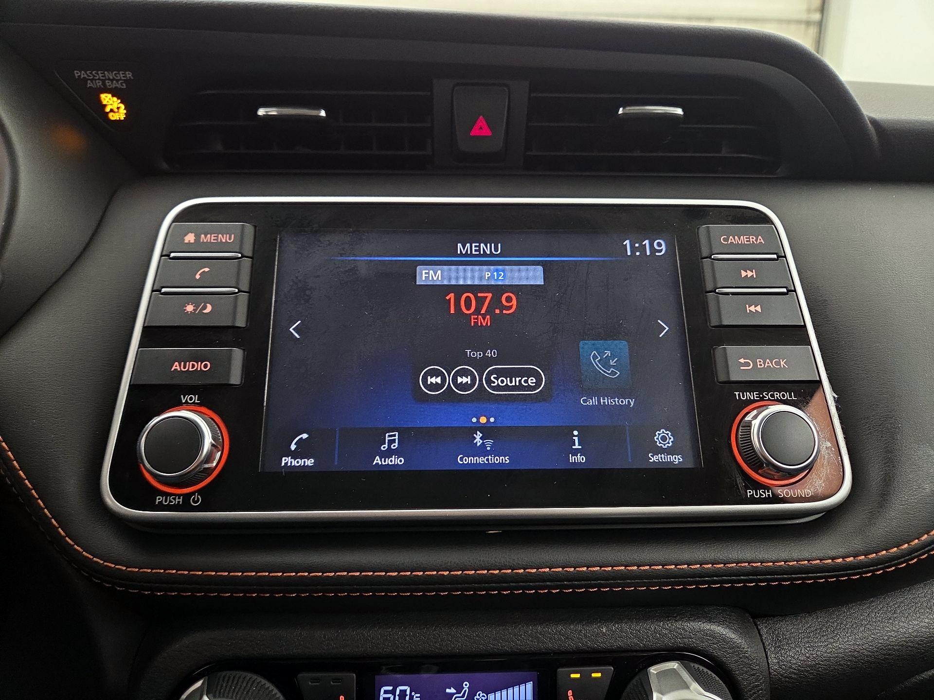 Thumbnail: 2020 Nissan Kicks - 14