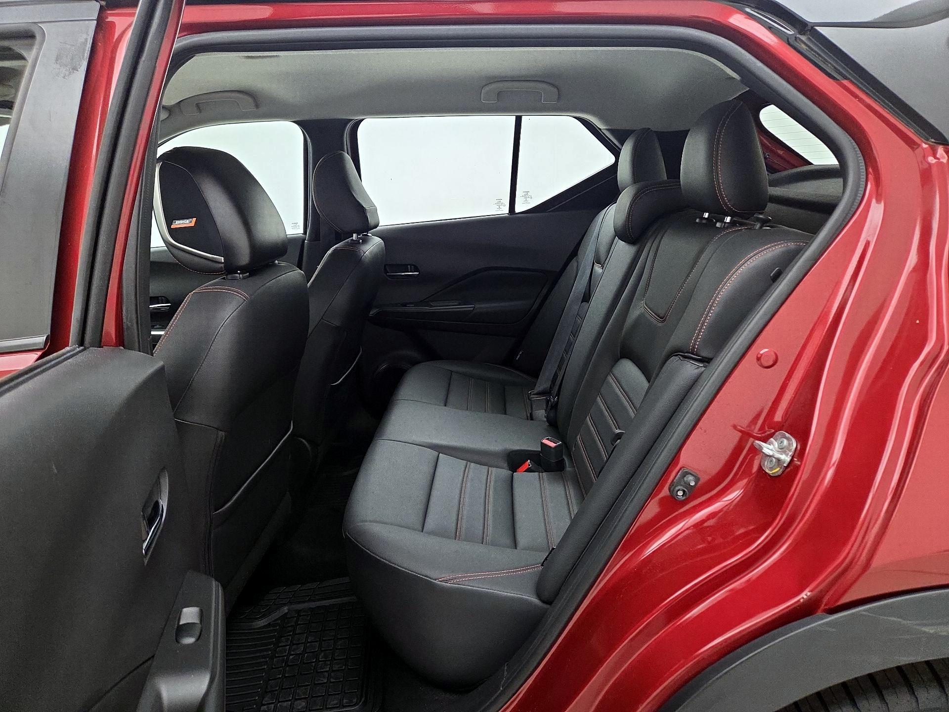 Thumbnail: 2020 Nissan Kicks - 18