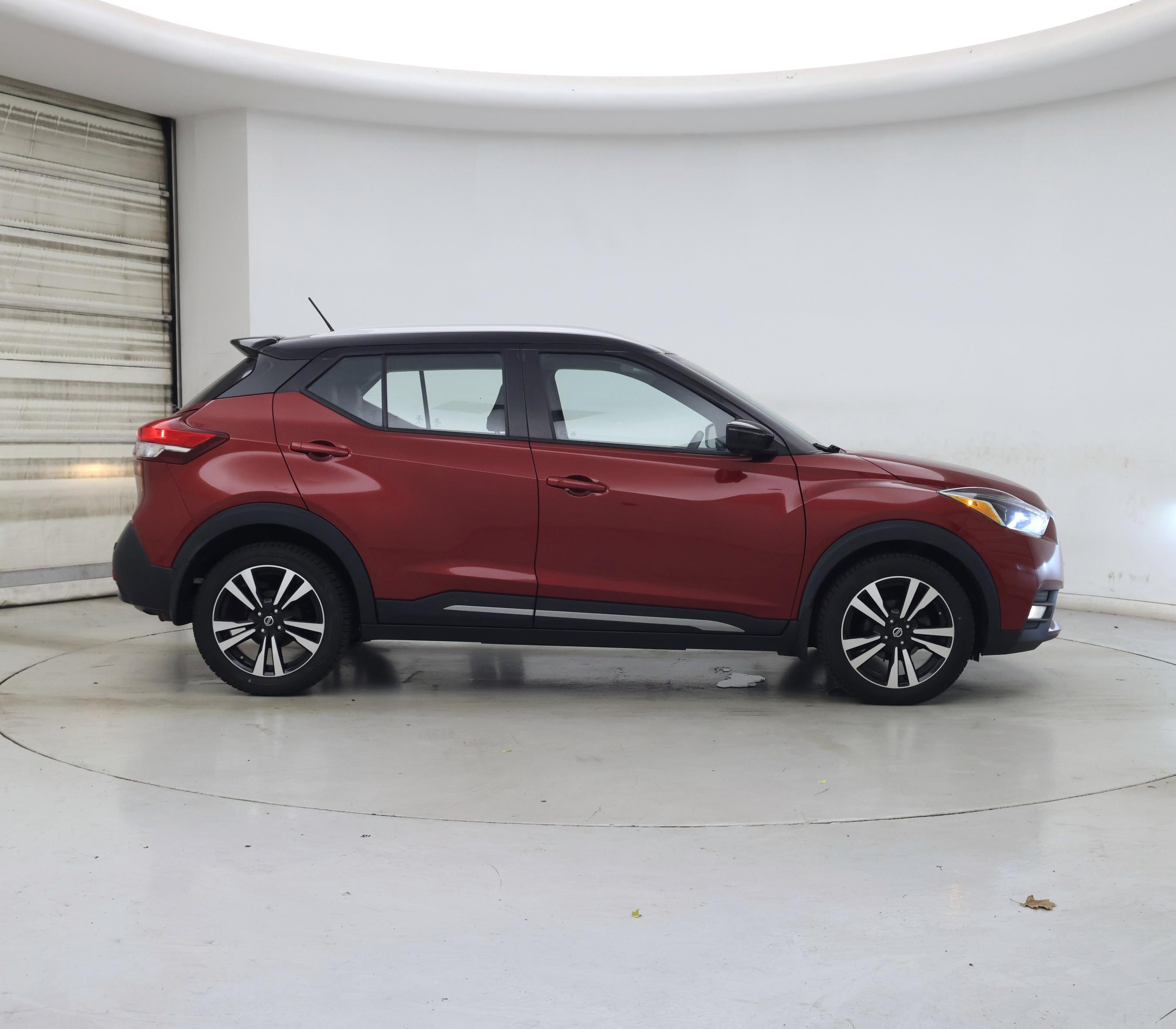 Thumbnail: 2020 Nissan Kicks - 7