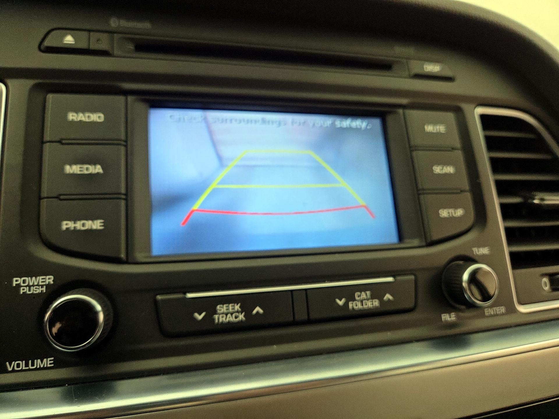 Thumbnail: 2016 Hyundai Sonata - 14