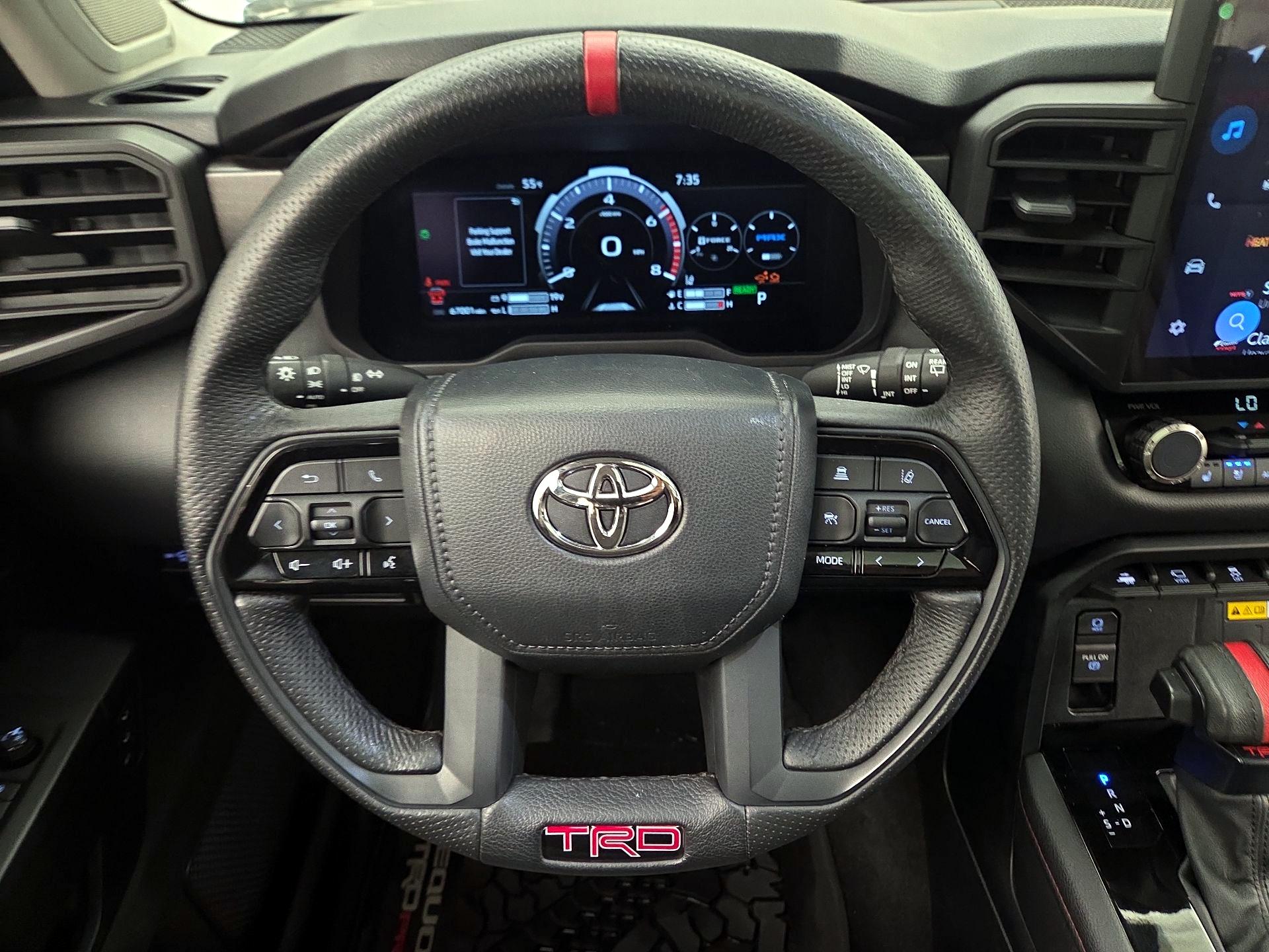 Thumbnail: 2023 Toyota Sequoia - 10
