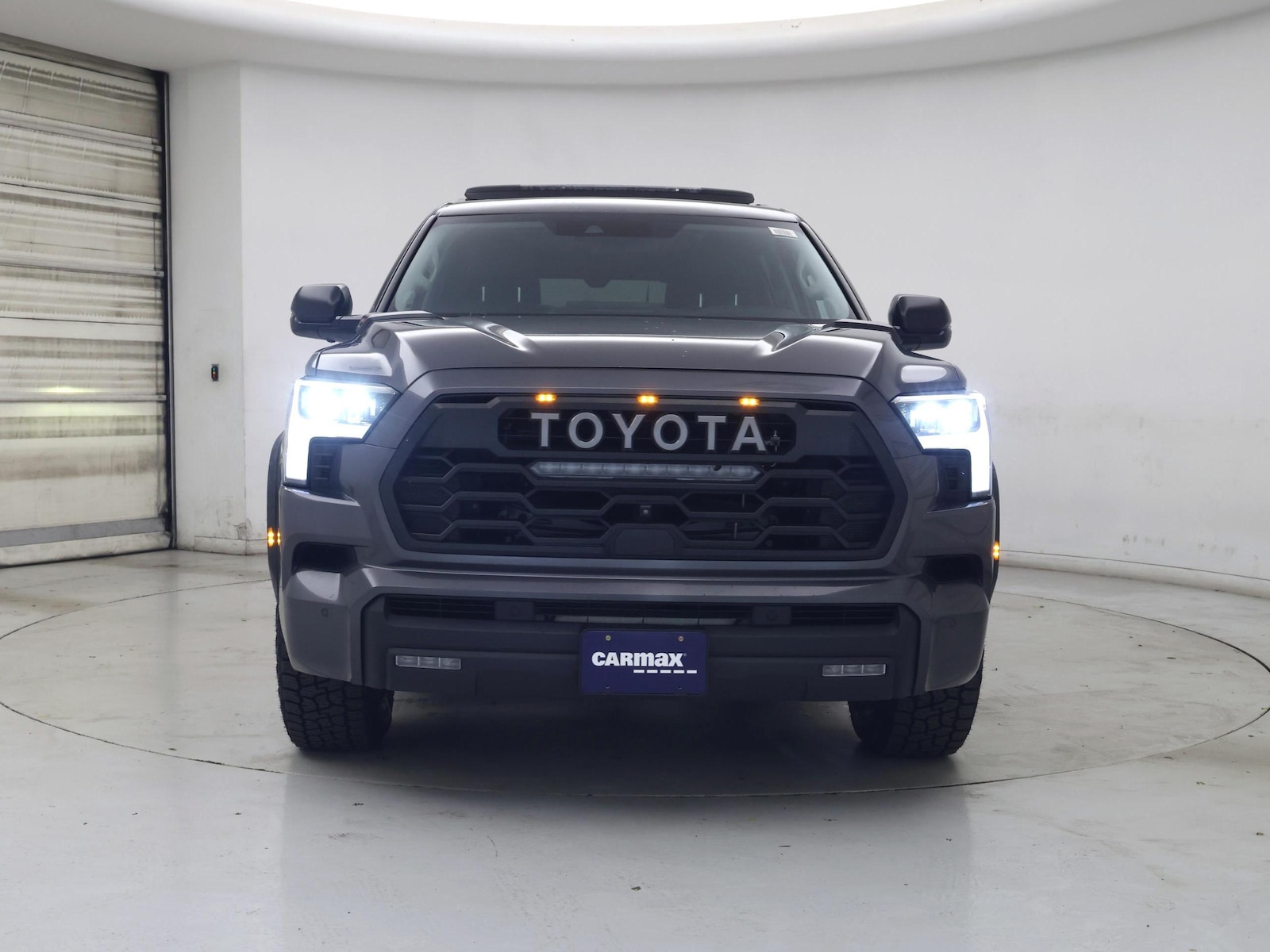 2023 Toyota Sequoia TRD Pro - Photo 6