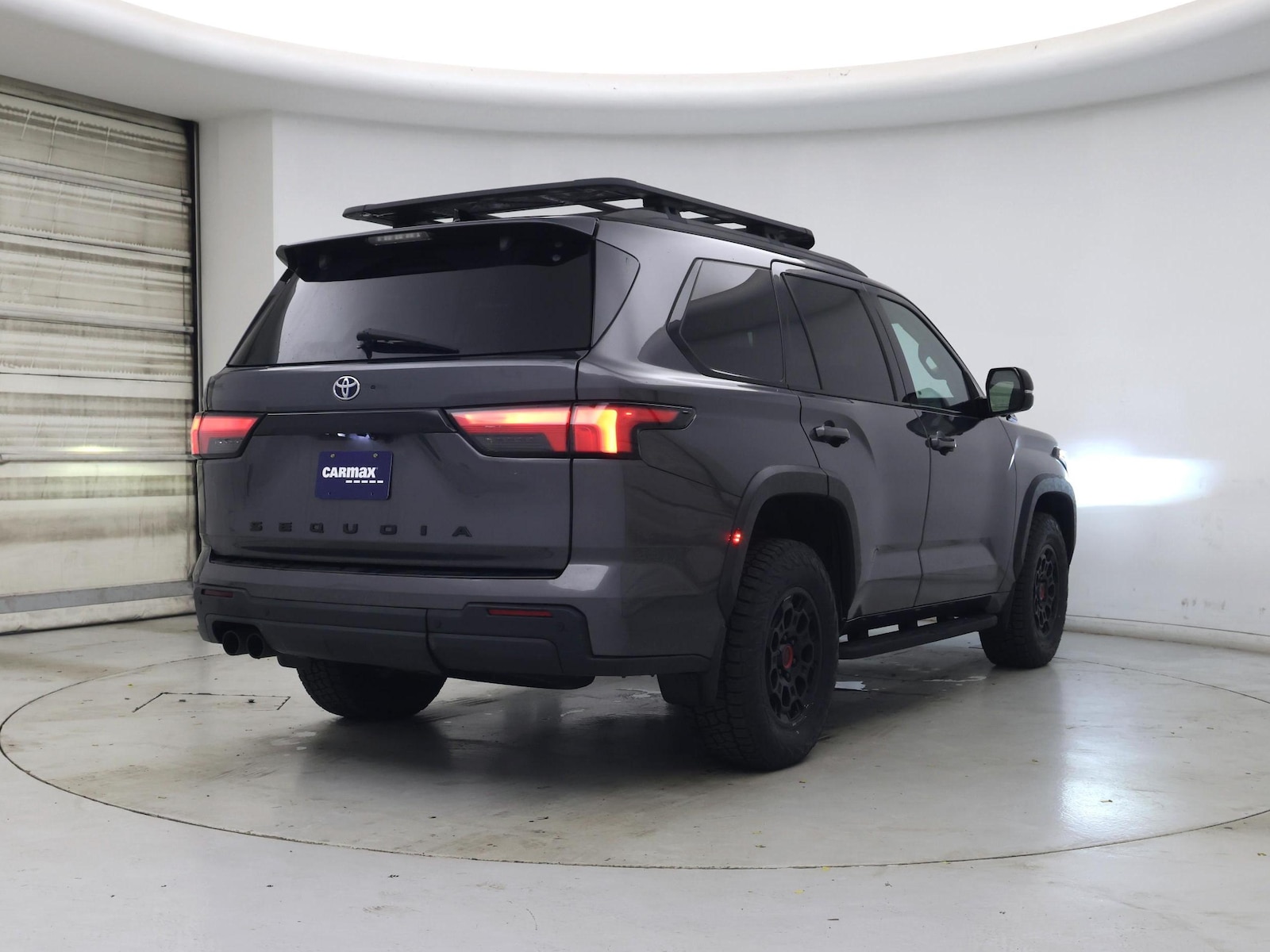 2023 Toyota Sequoia TRD Pro - Photo 9