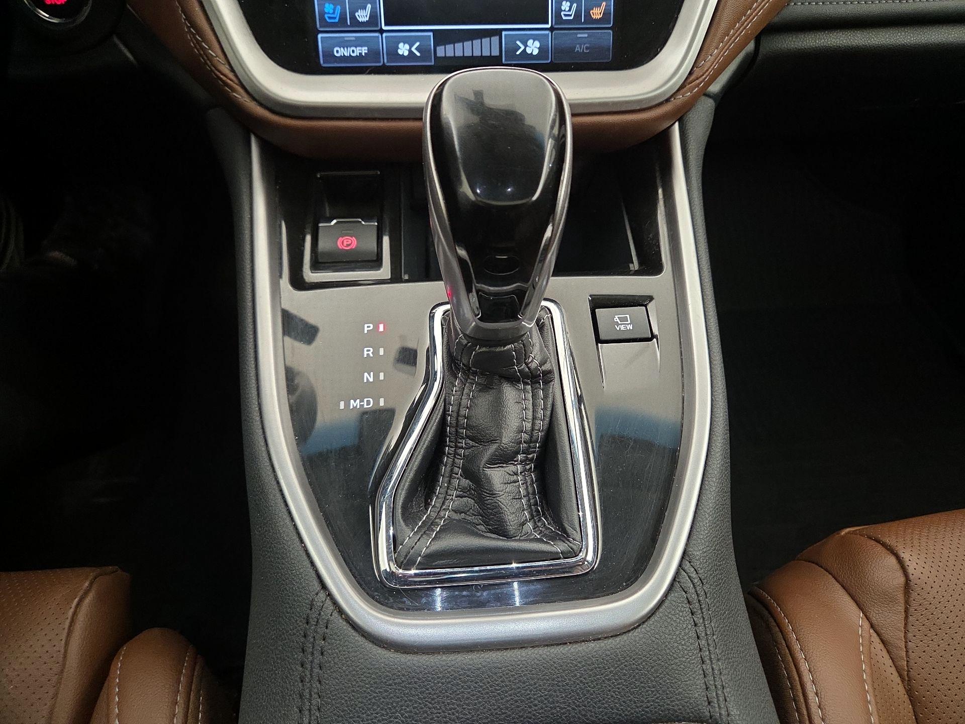 Thumbnail: 2022 Subaru Outback - 17