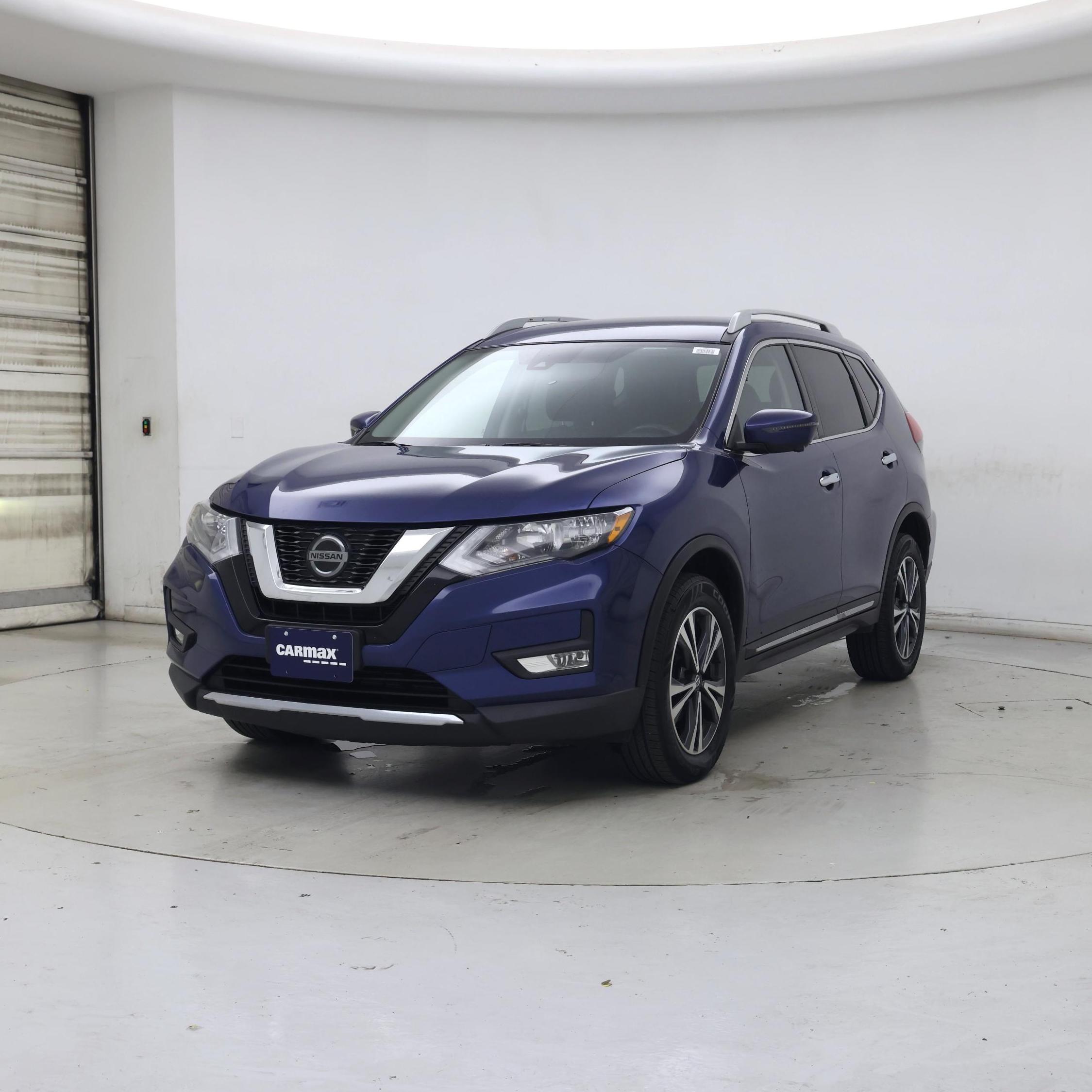 Thumbnail: 2018 Nissan Rogue - 4