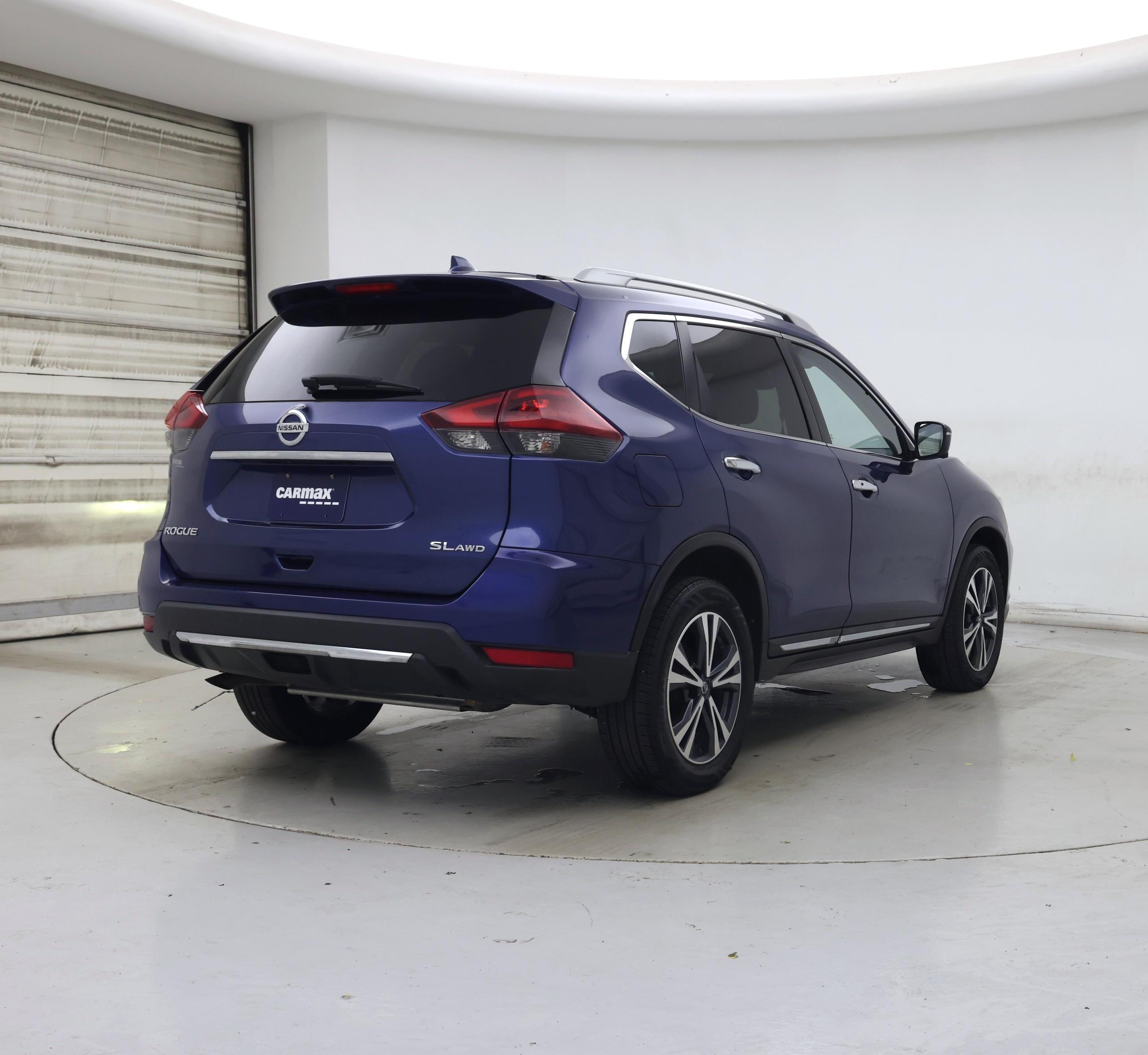 Thumbnail: 2018 Nissan Rogue - 8