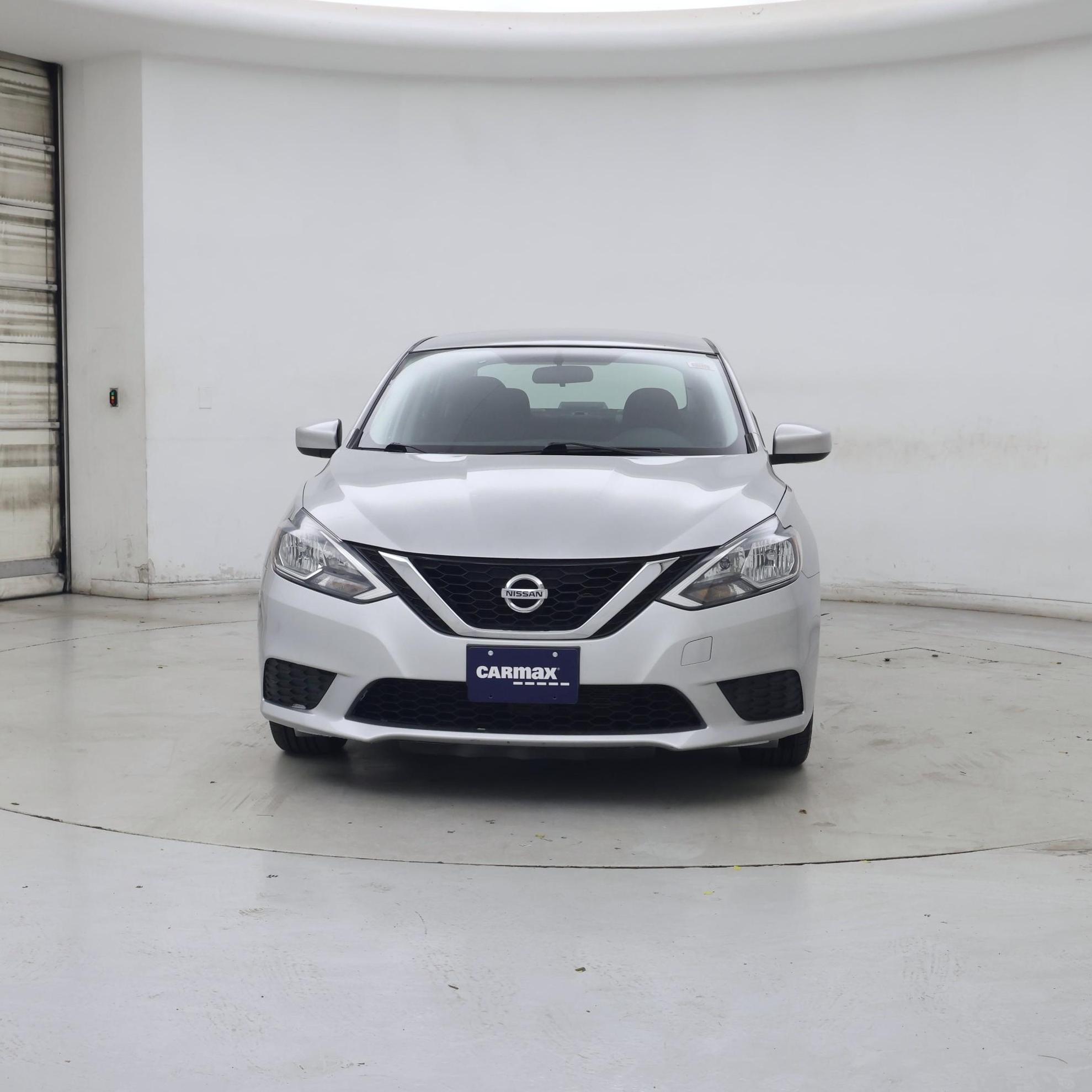 Thumbnail: 2017 Nissan Sentra - 5