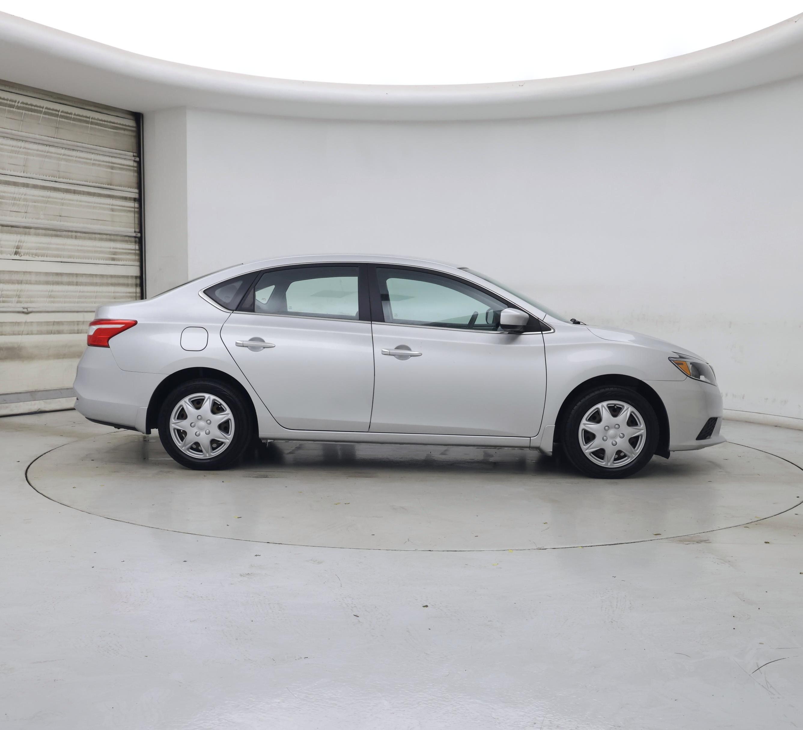 Thumbnail: 2017 Nissan Sentra - 7