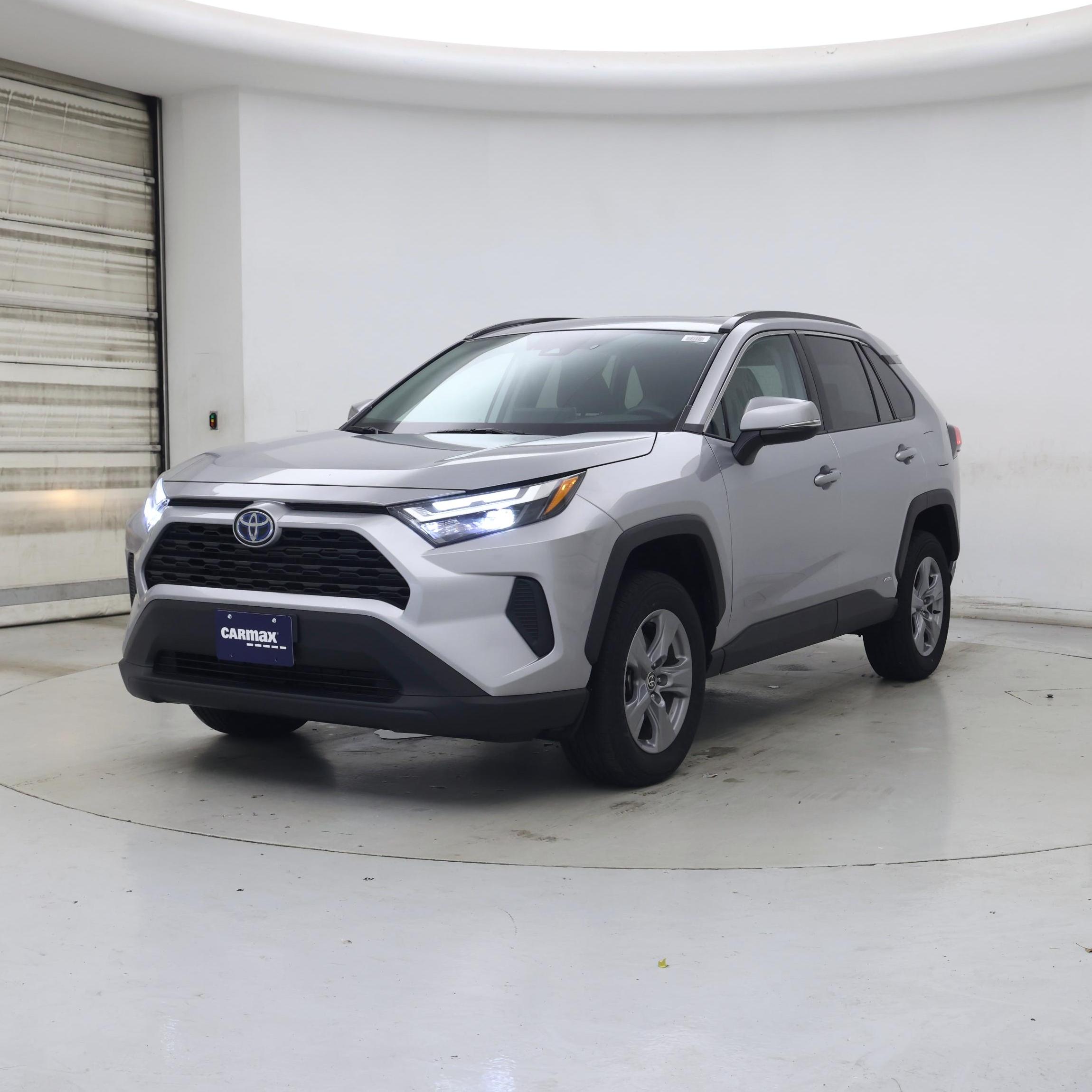 Thumbnail: 2022 Toyota RAV4 - 4