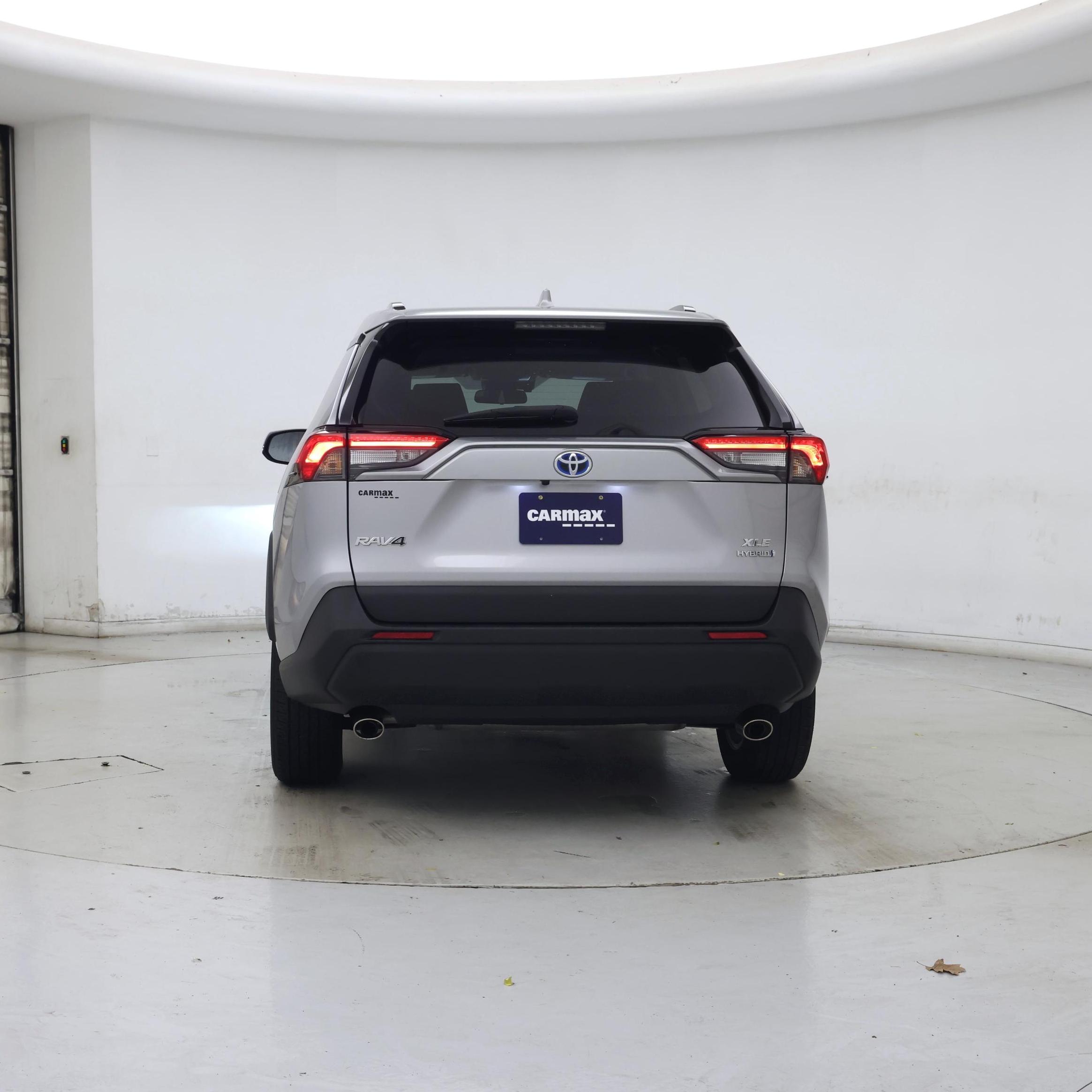 Thumbnail: 2022 Toyota RAV4 - 6