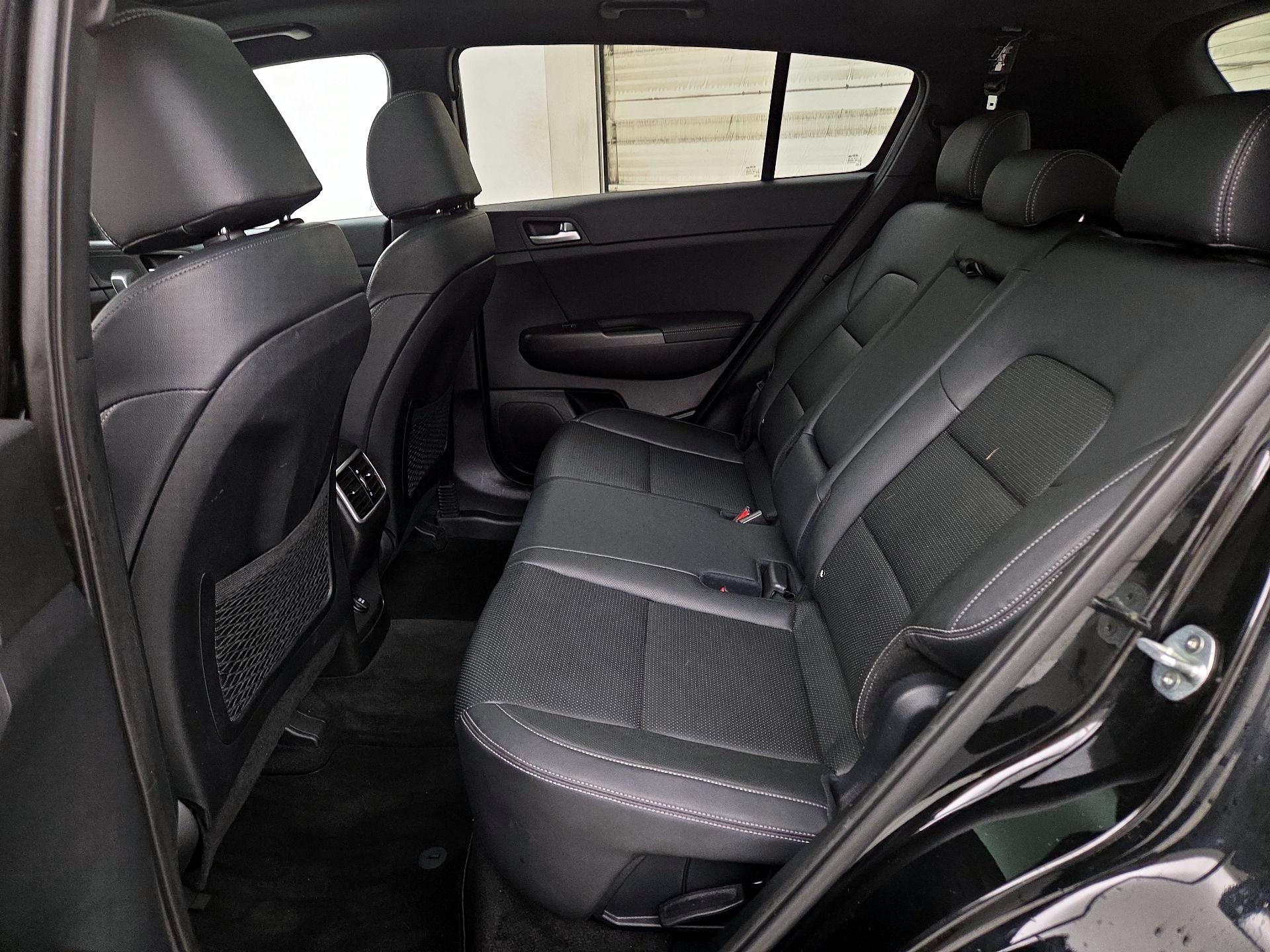 Thumbnail: 2021 Kia Sportage - 20