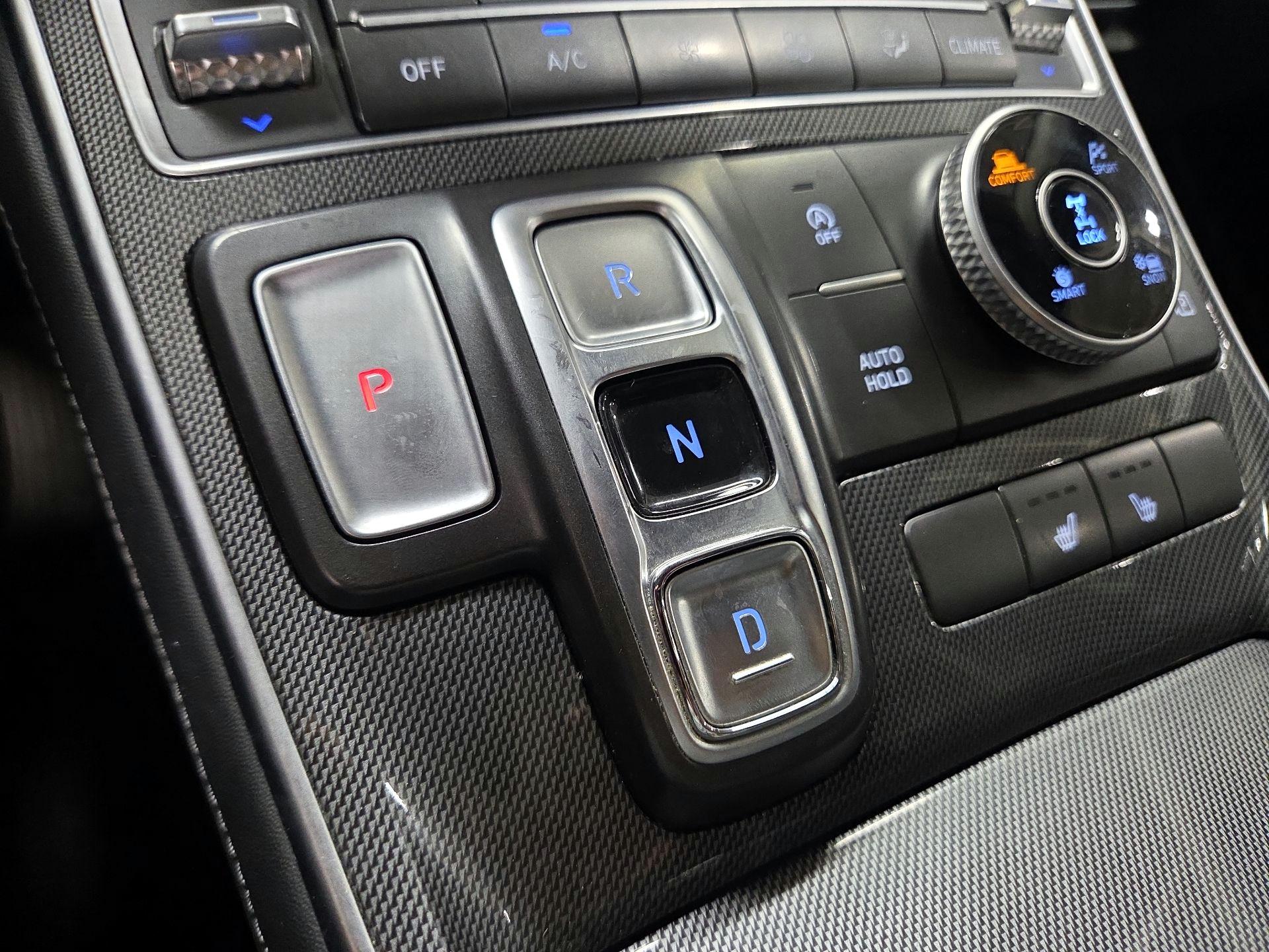 Thumbnail: 2022 Hyundai Santa Fe - 18