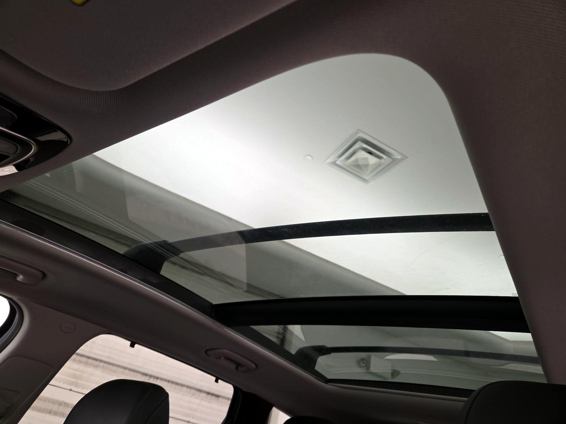 Thumbnail: 2022 Hyundai Santa Fe - 20