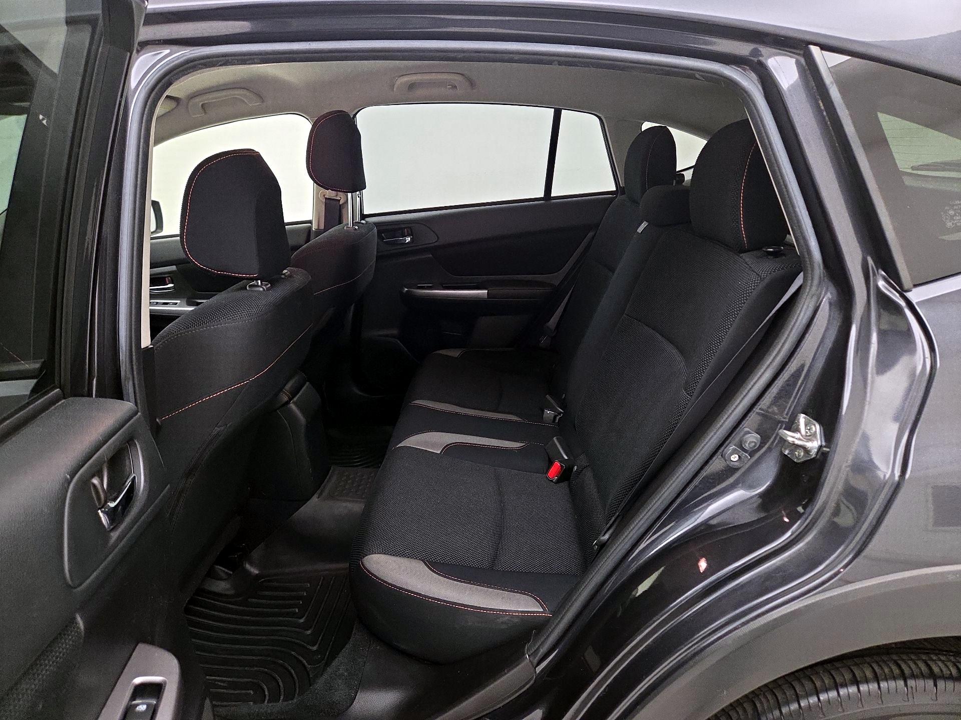 Thumbnail: 2016 Subaru XV Crosstrek - 18