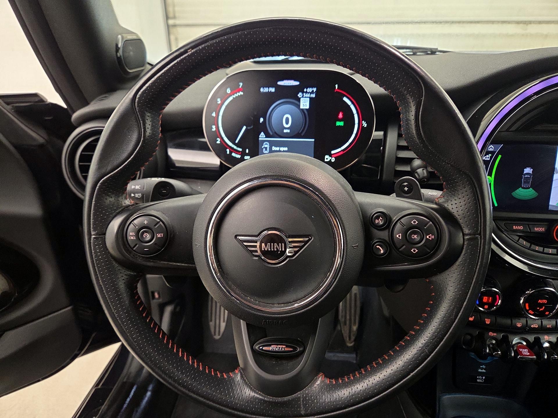 Thumbnail: 2021 MINI Cooper - 10