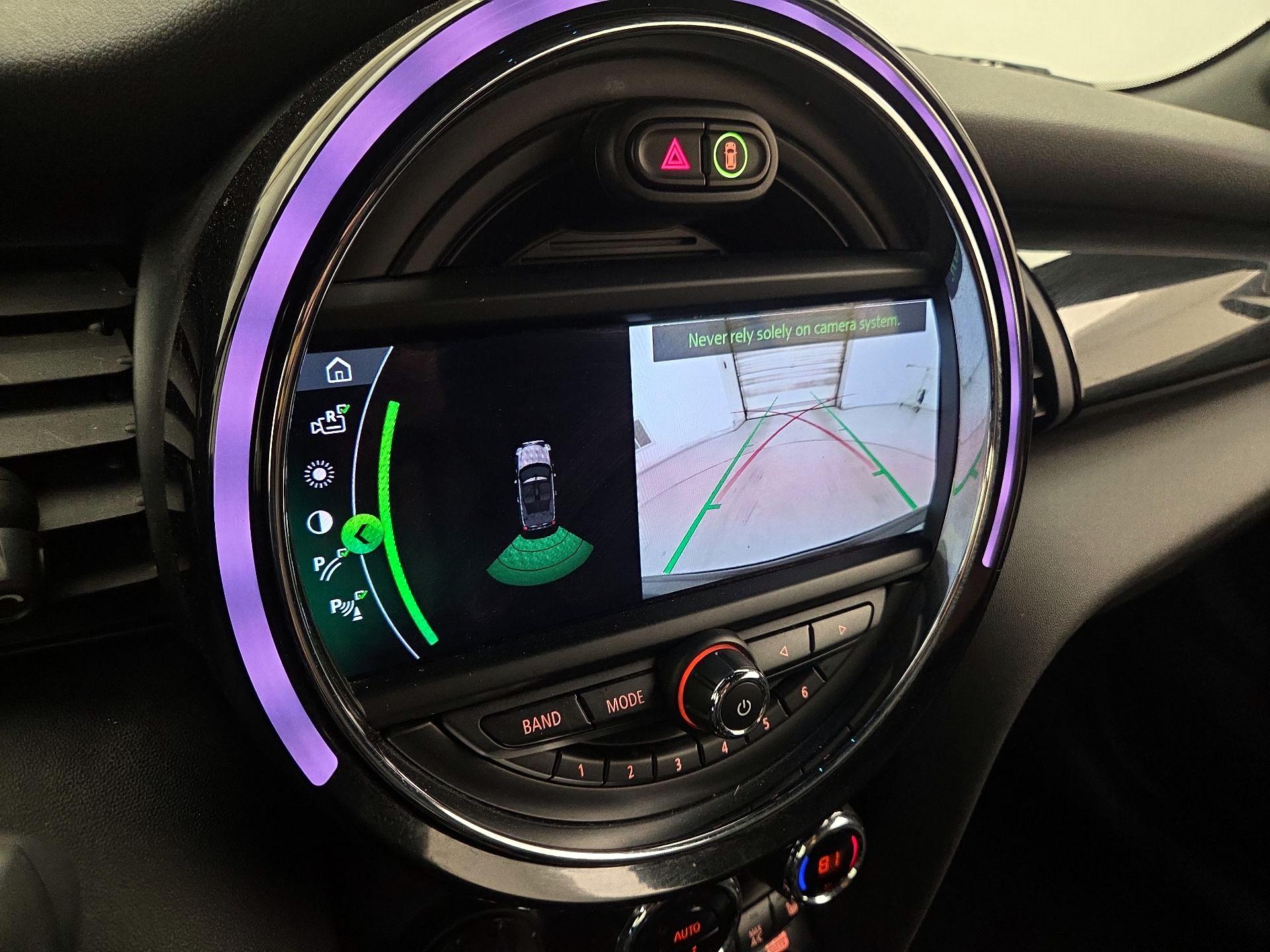Thumbnail: 2021 MINI Cooper - 15