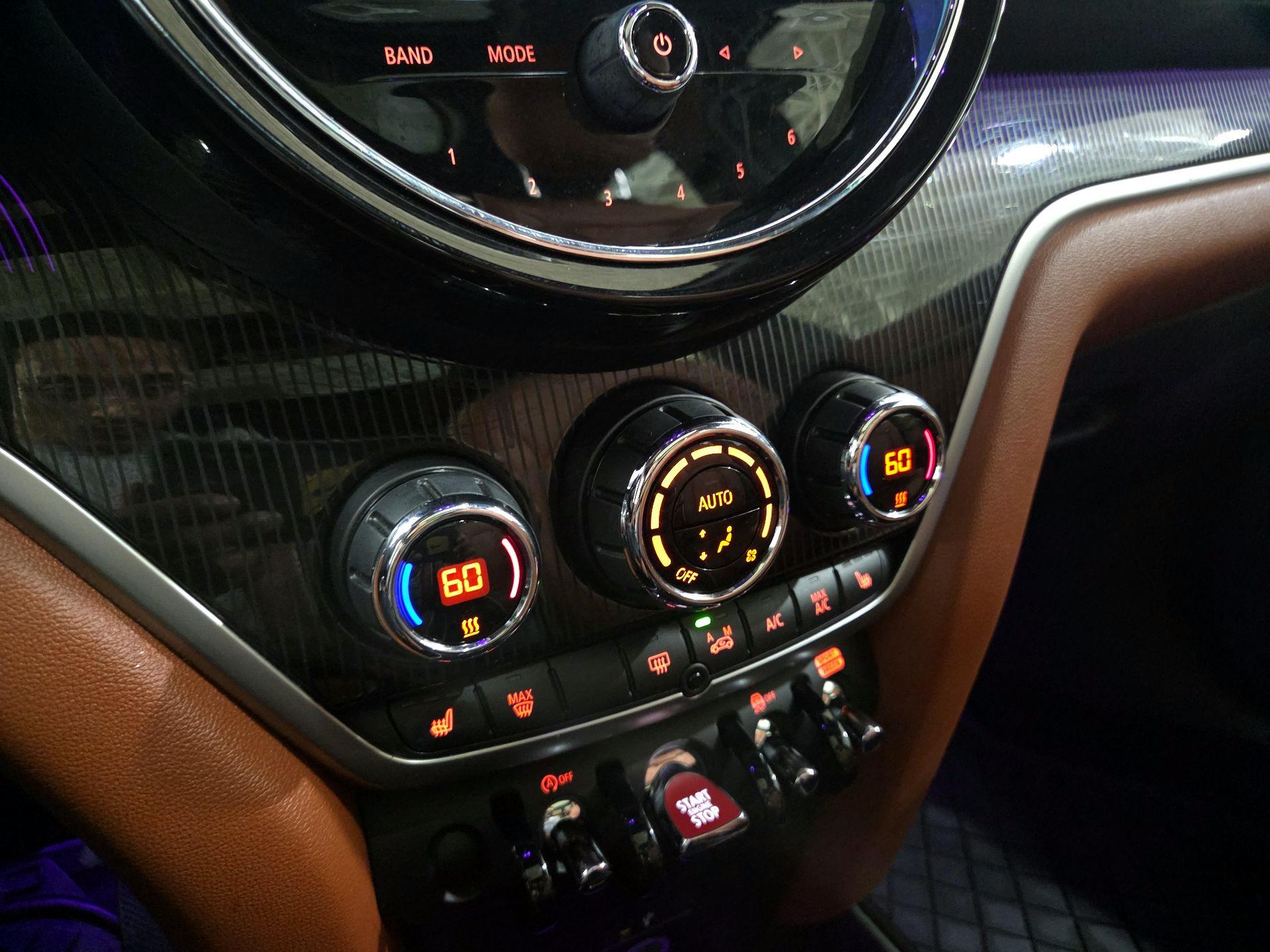 Thumbnail: 2022 MINI Cooper Countryman - 17