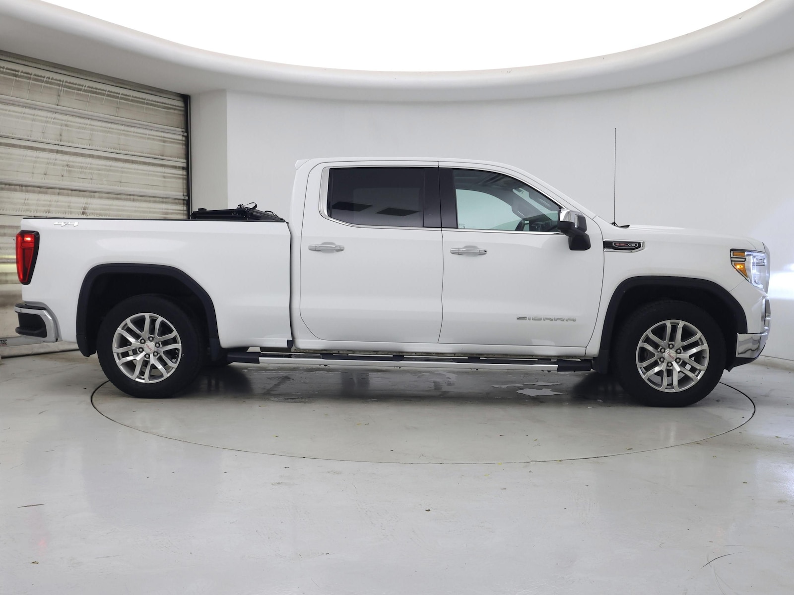 2019 GMC Sierra 1500 SLT - Photo 8