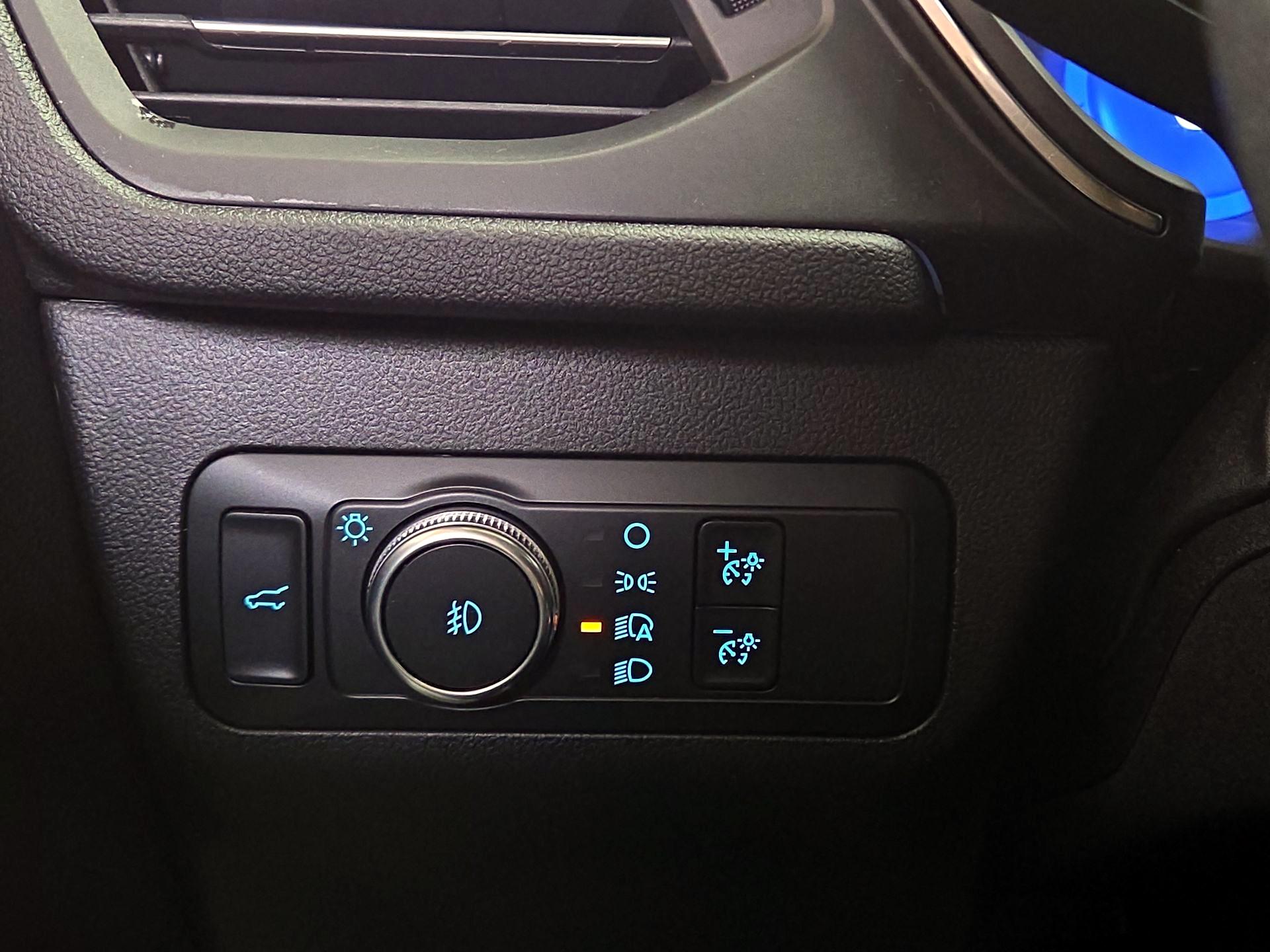 Thumbnail: 2020 Ford Escape - 13