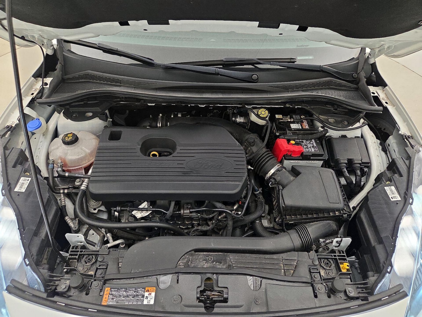 2020 Ford Escape Titanium - Photo 24
