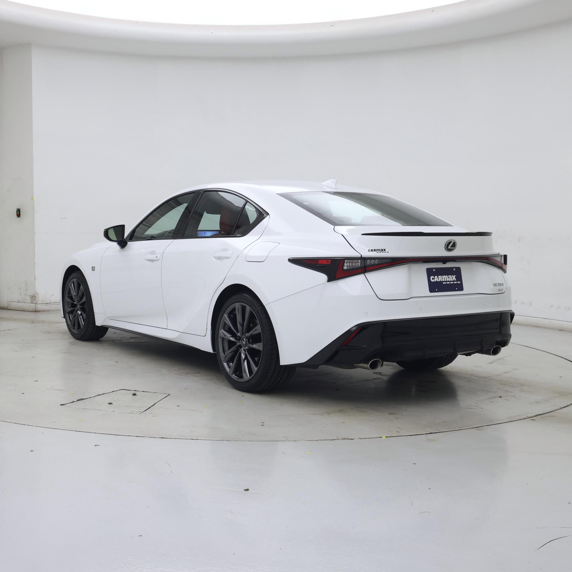 Thumbnail: 2025 Lexus IS - 2