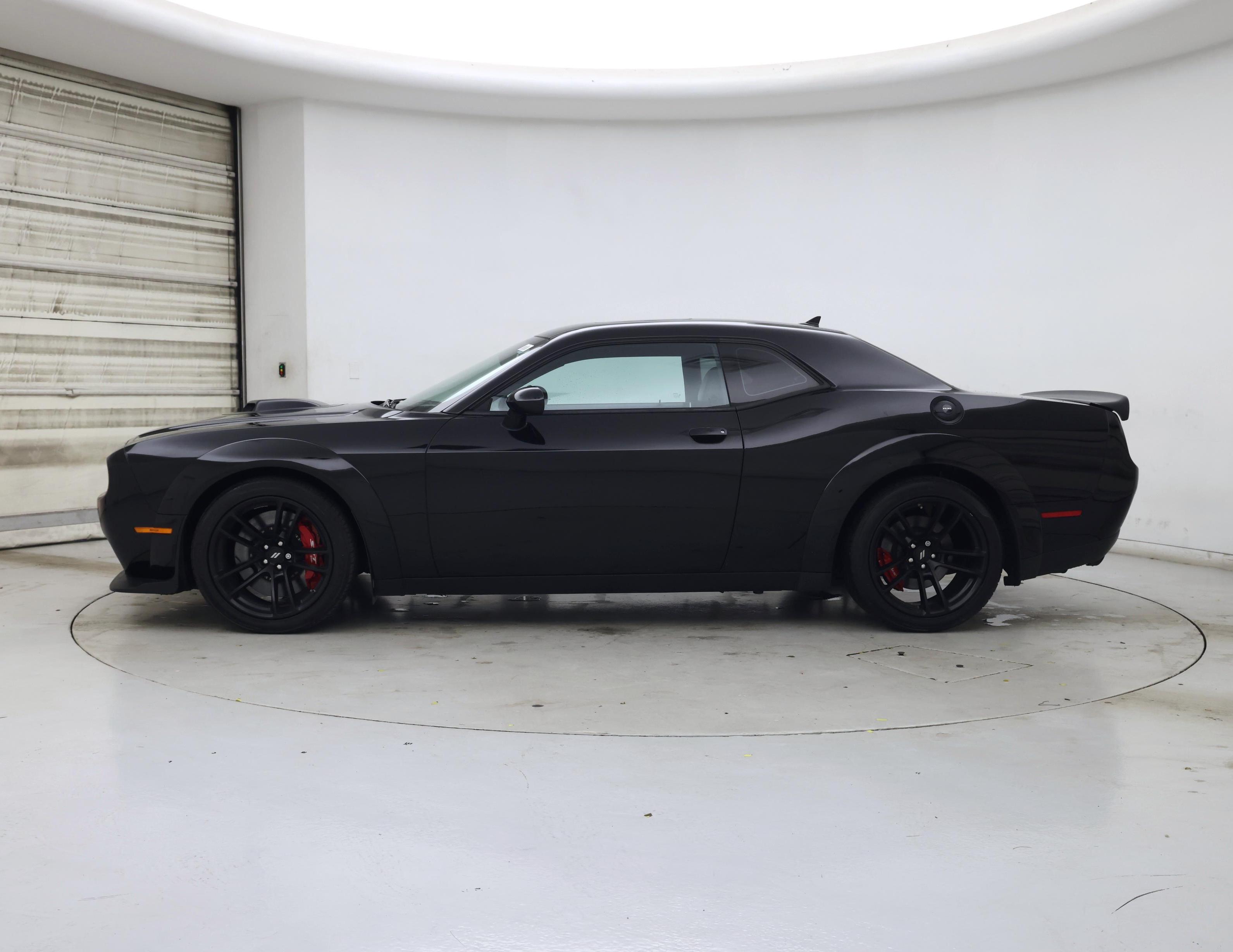 Thumbnail: 2021 Dodge Challenger - 3