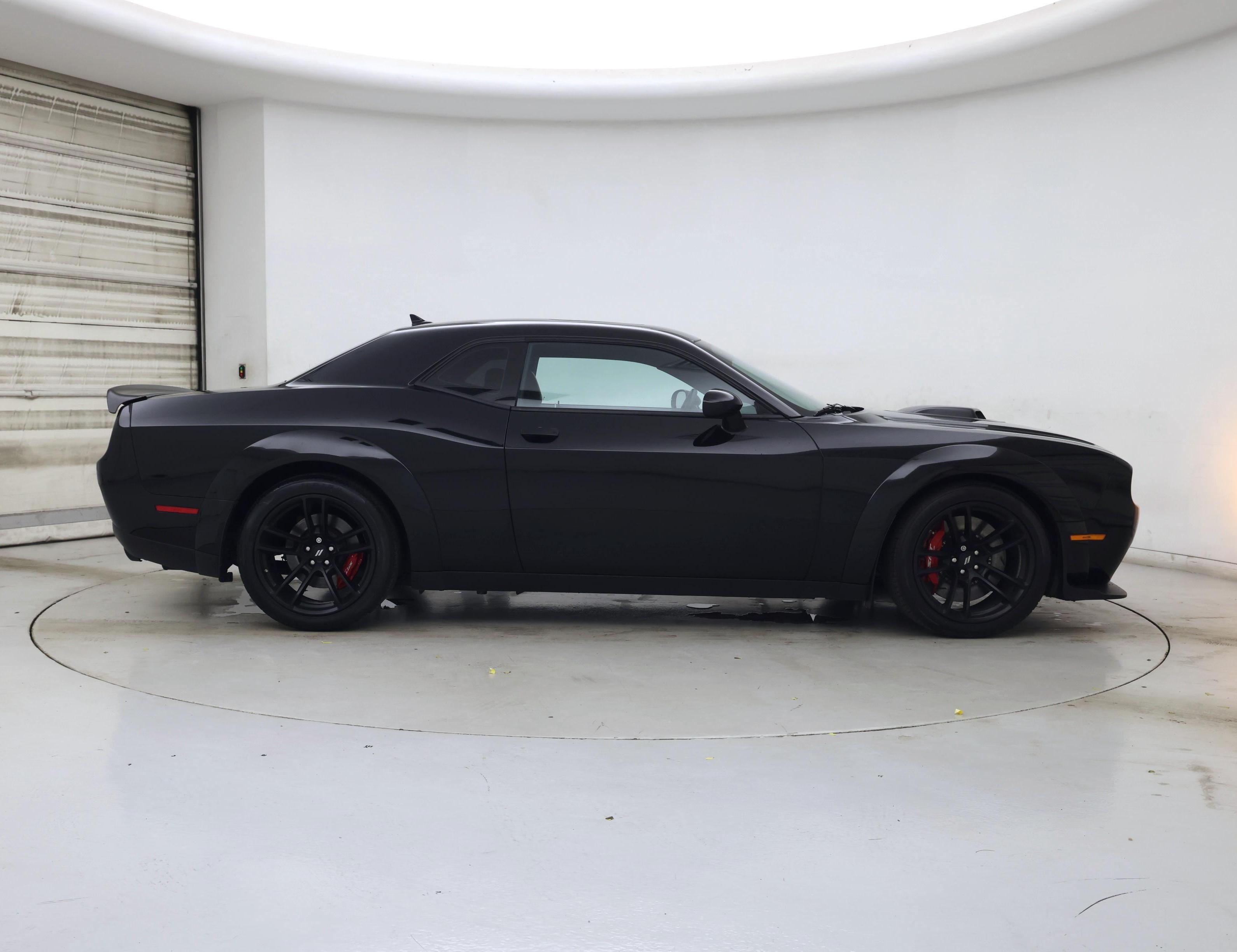 Thumbnail: 2021 Dodge Challenger - 7