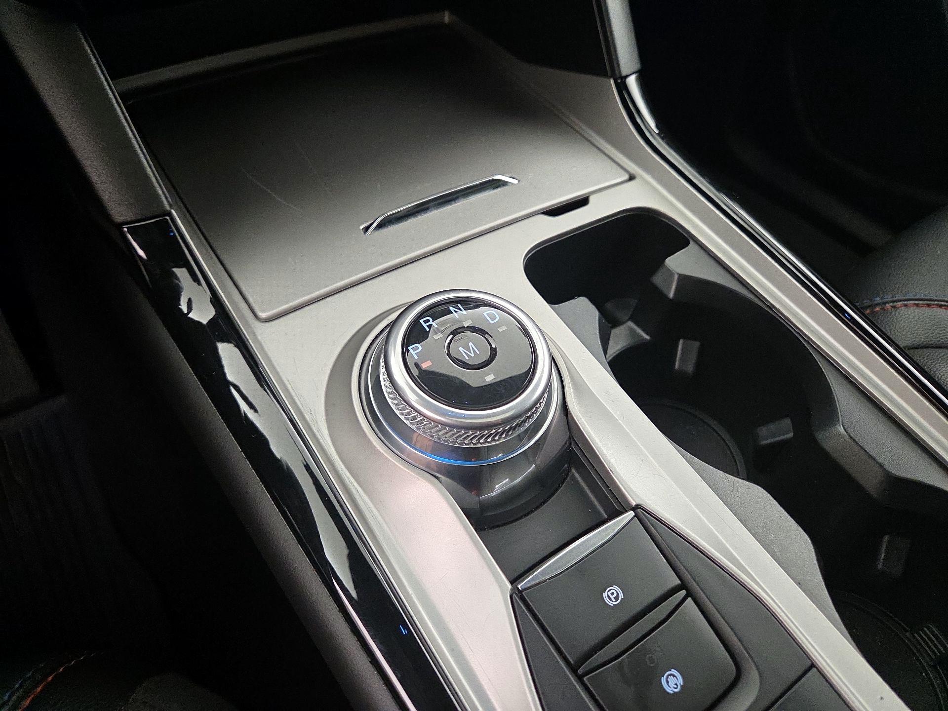 Thumbnail: 2023 Ford Explorer - 18