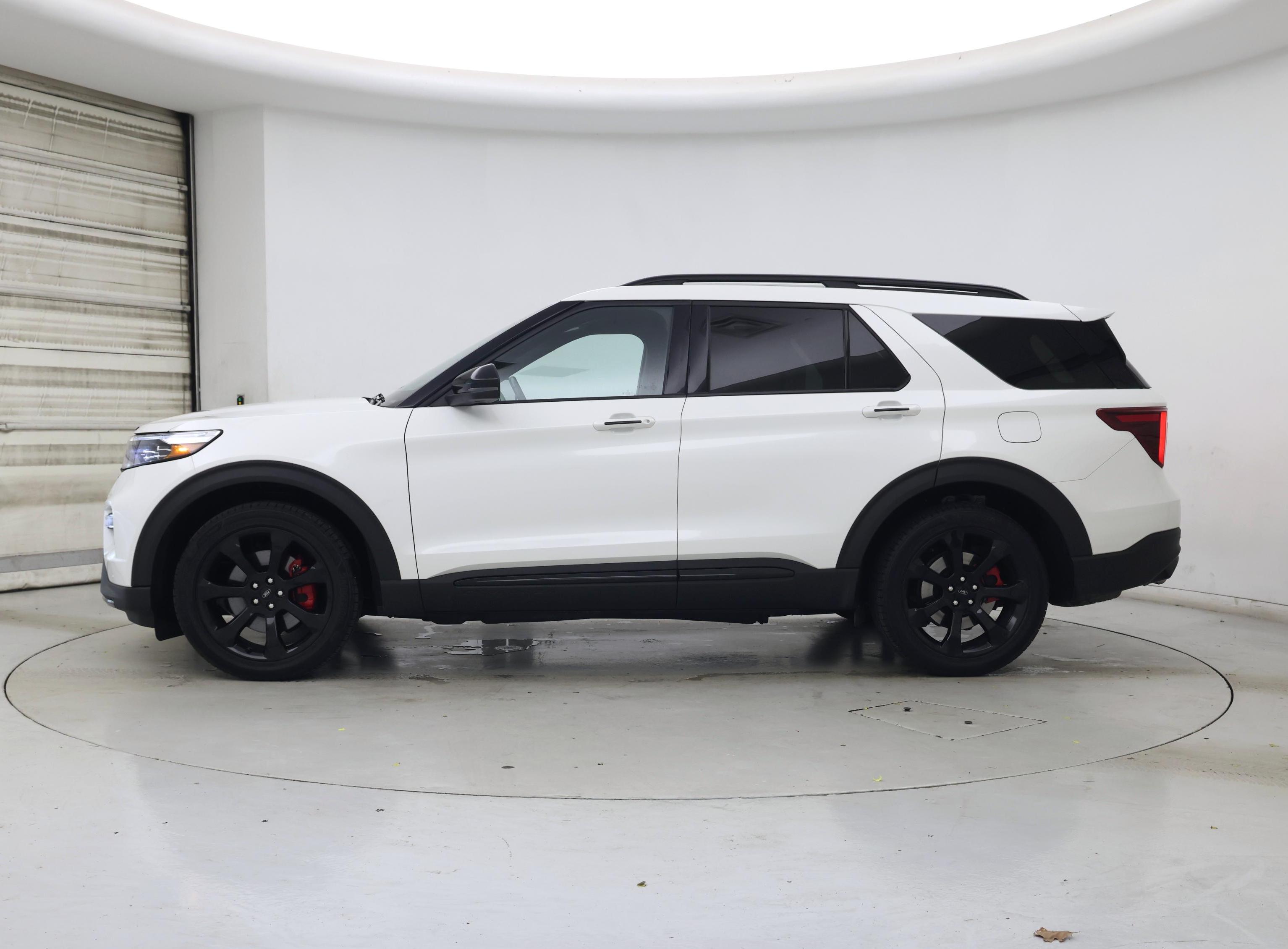 Thumbnail: 2023 Ford Explorer - 3