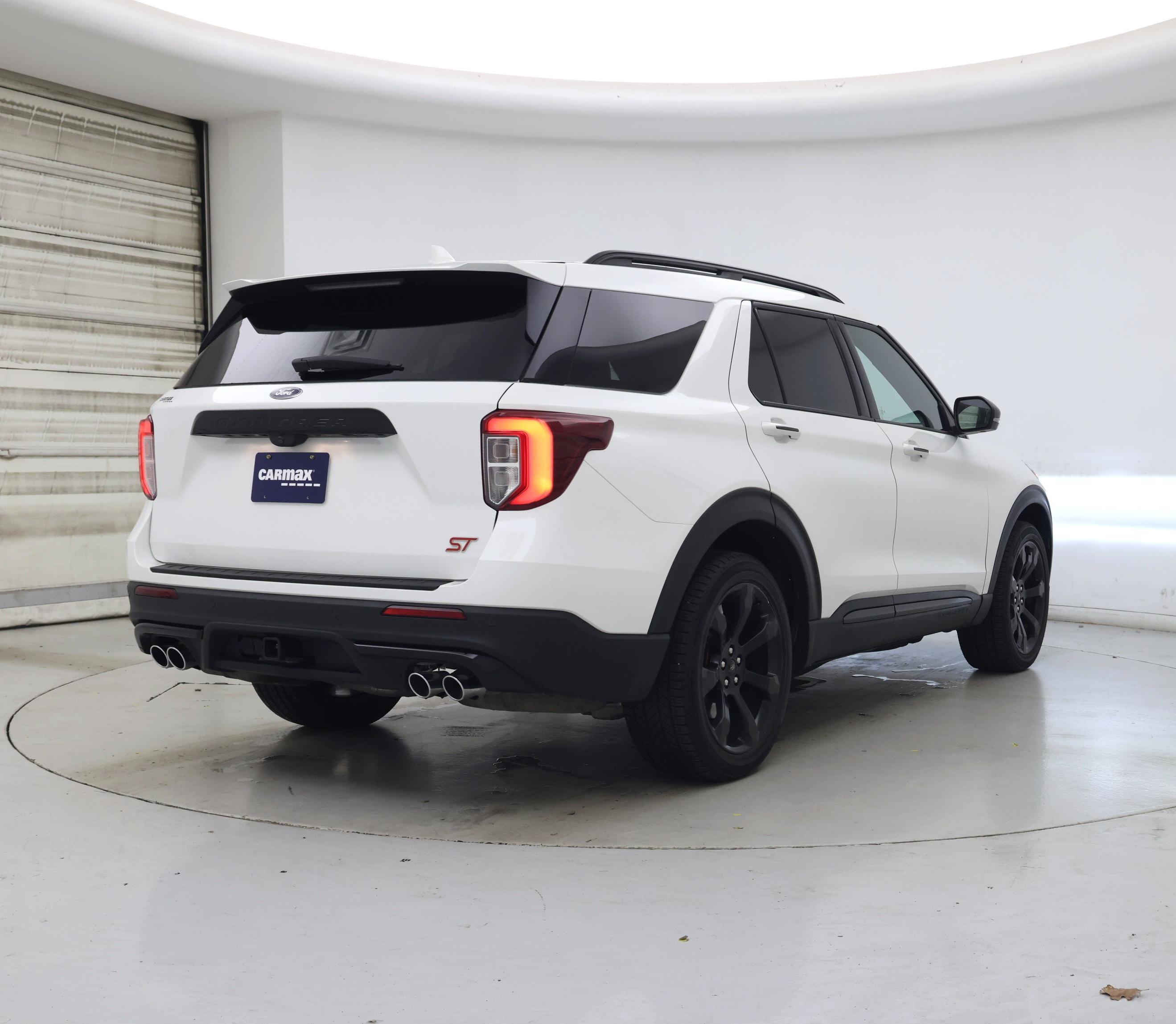 Thumbnail: 2023 Ford Explorer - 8