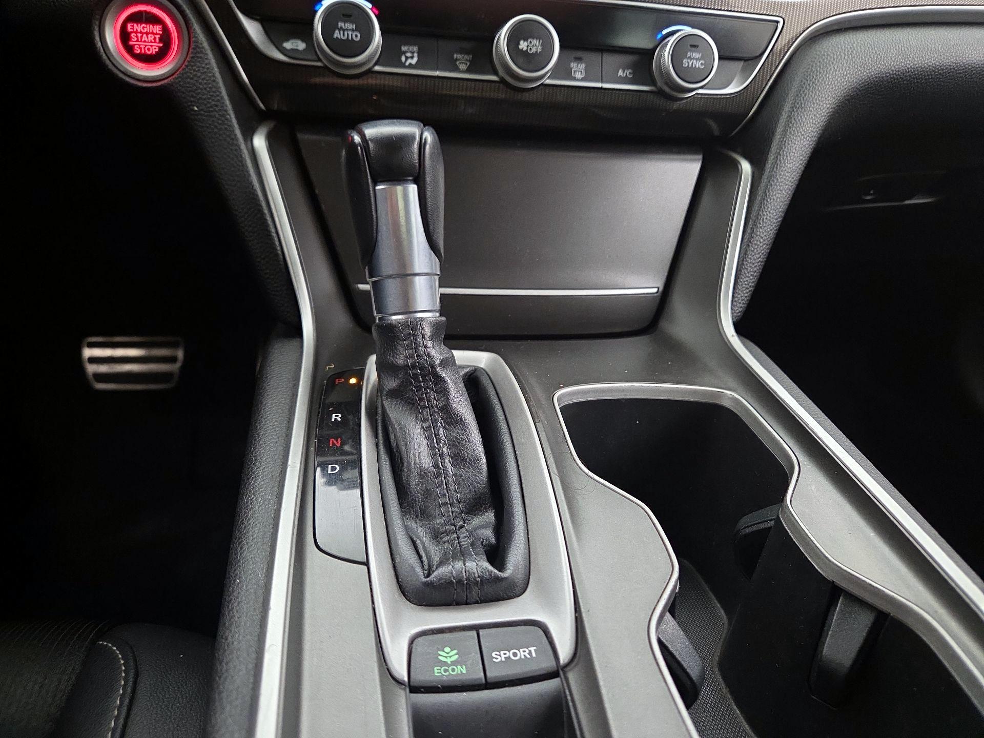 Thumbnail: 2019 Honda Accord - 17