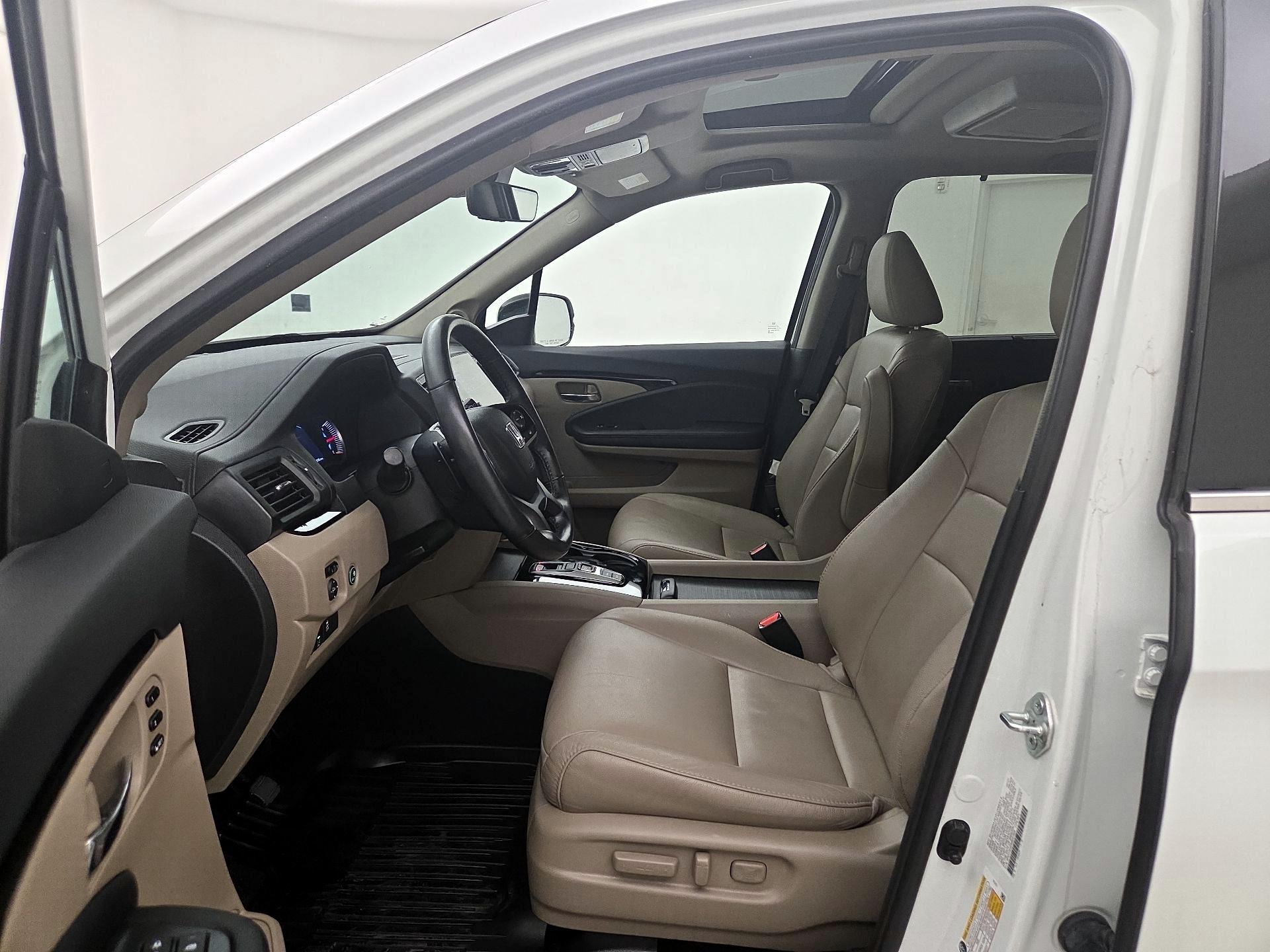 Thumbnail: 2021 Honda Pilot - 11