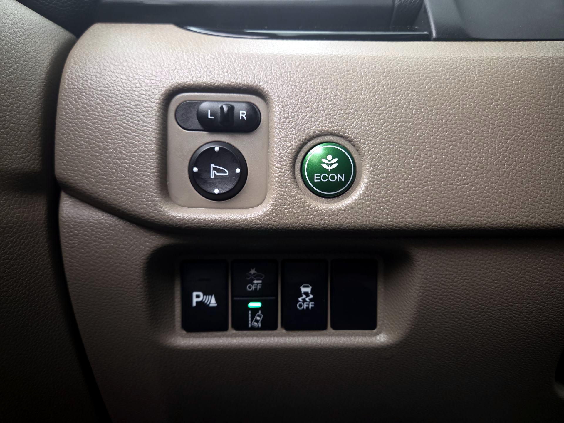 Thumbnail: 2021 Honda Pilot - 13