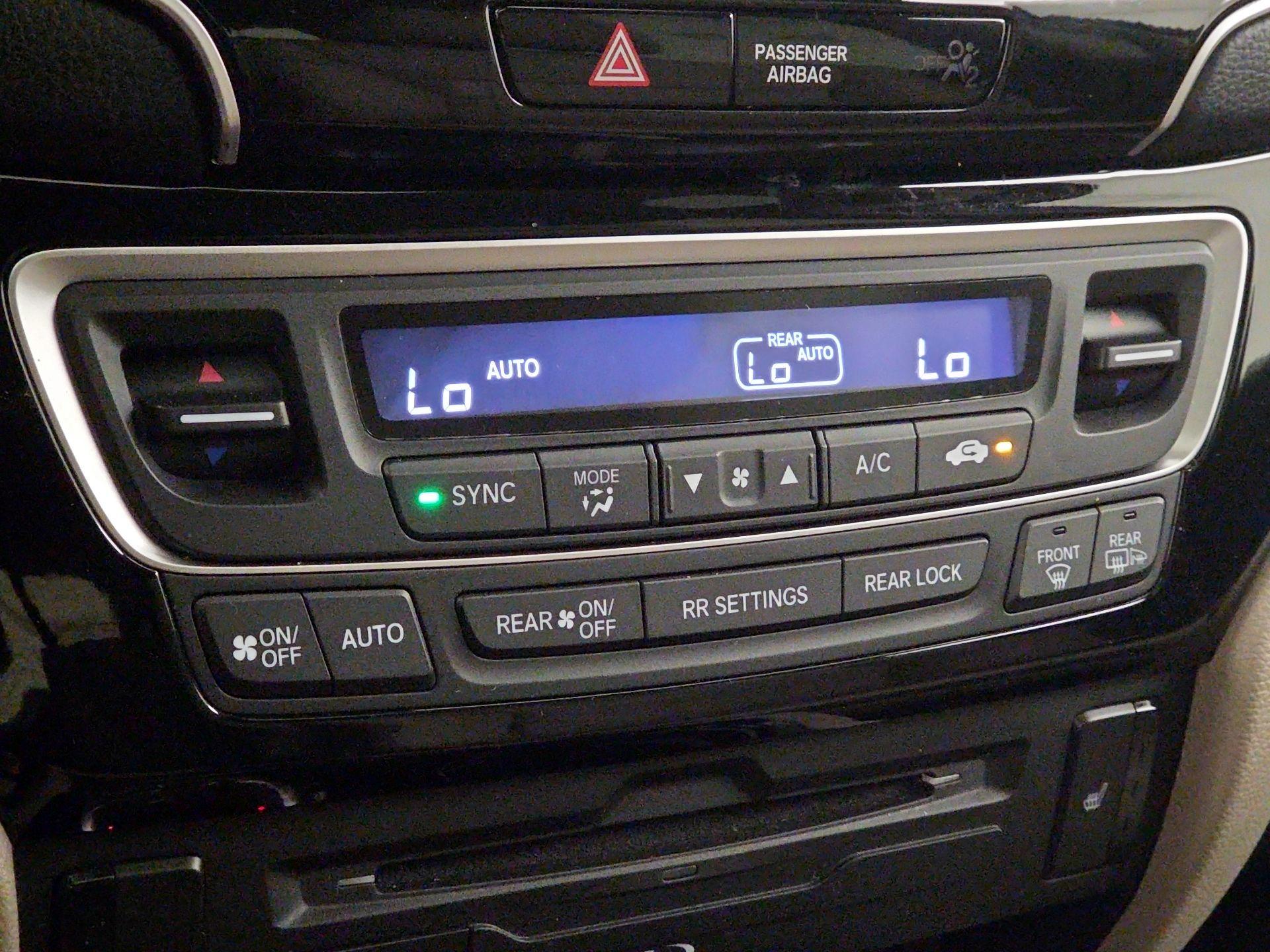 Thumbnail: 2021 Honda Pilot - 17