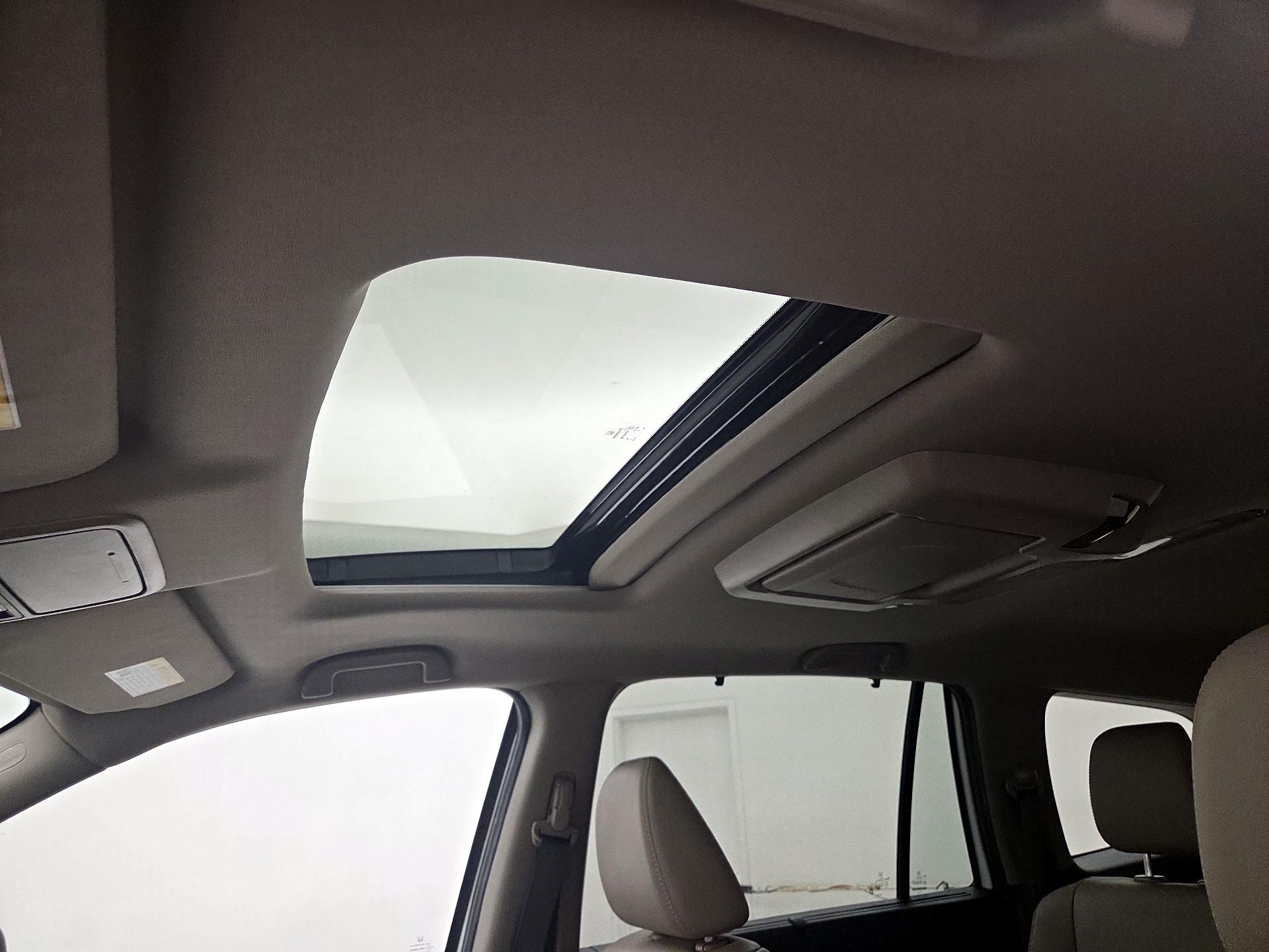 Thumbnail: 2021 Honda Pilot - 20