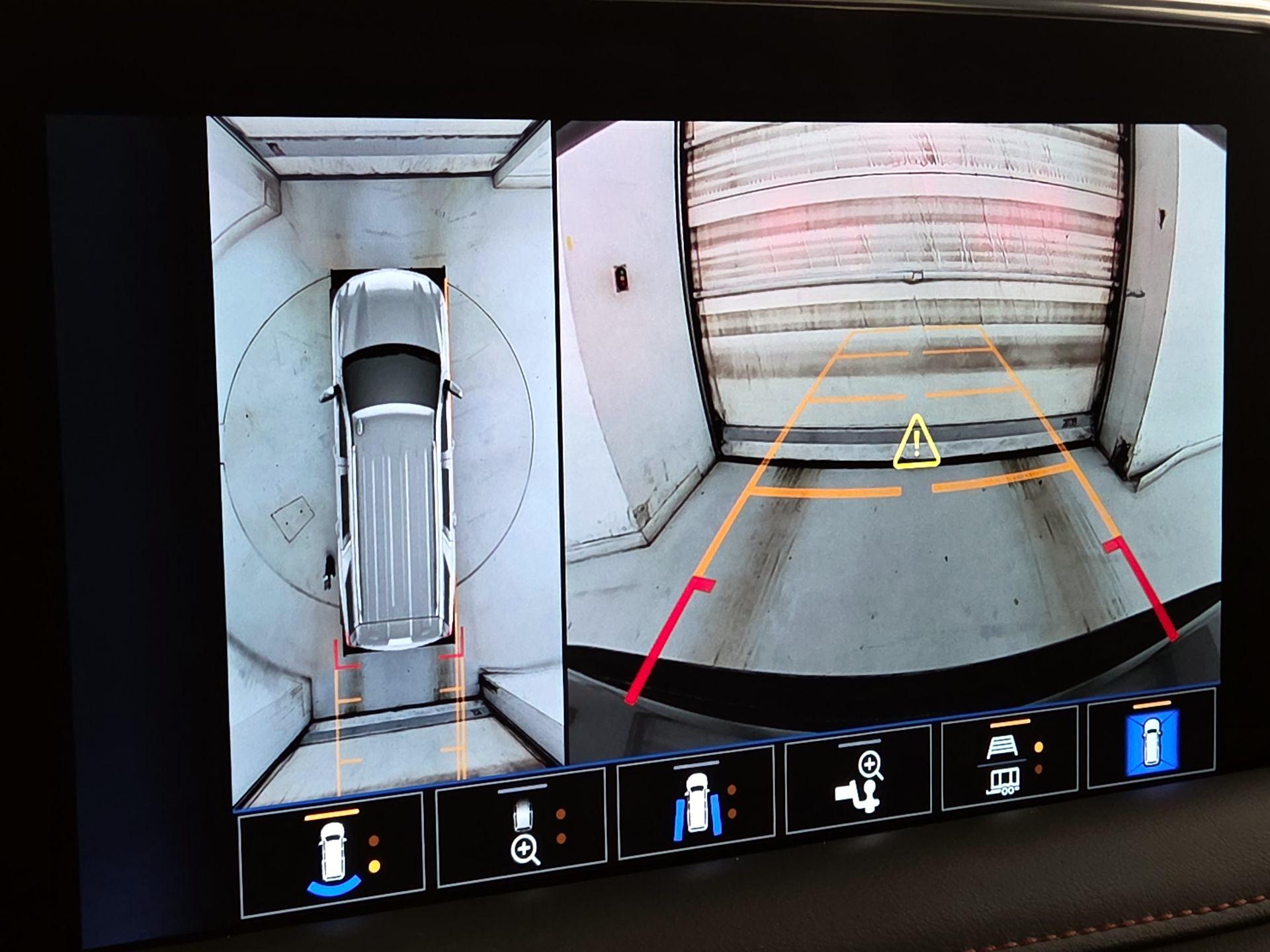 Thumbnail: 2024 Chevrolet Suburban - 14