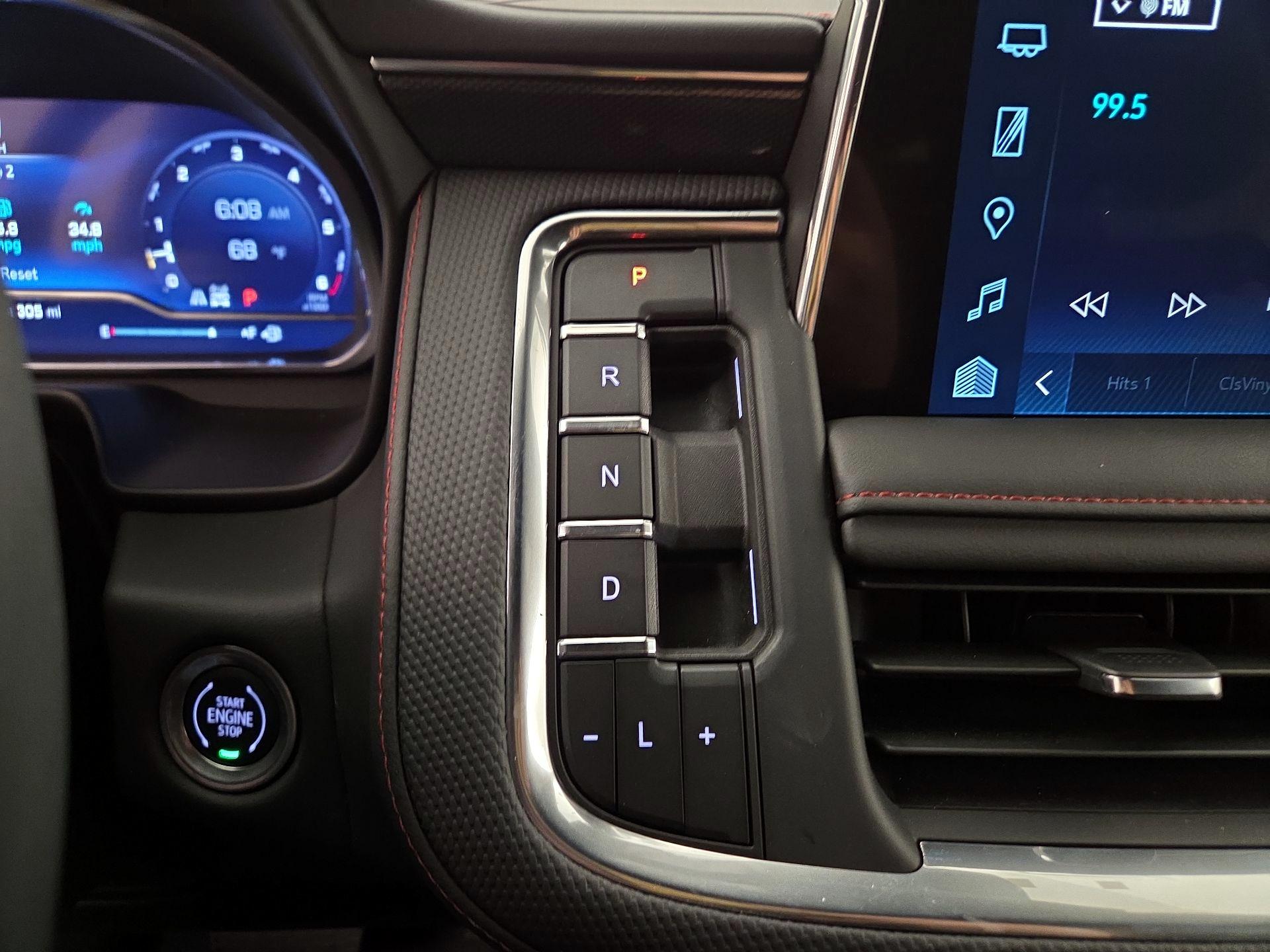 Thumbnail: 2024 Chevrolet Suburban - 17