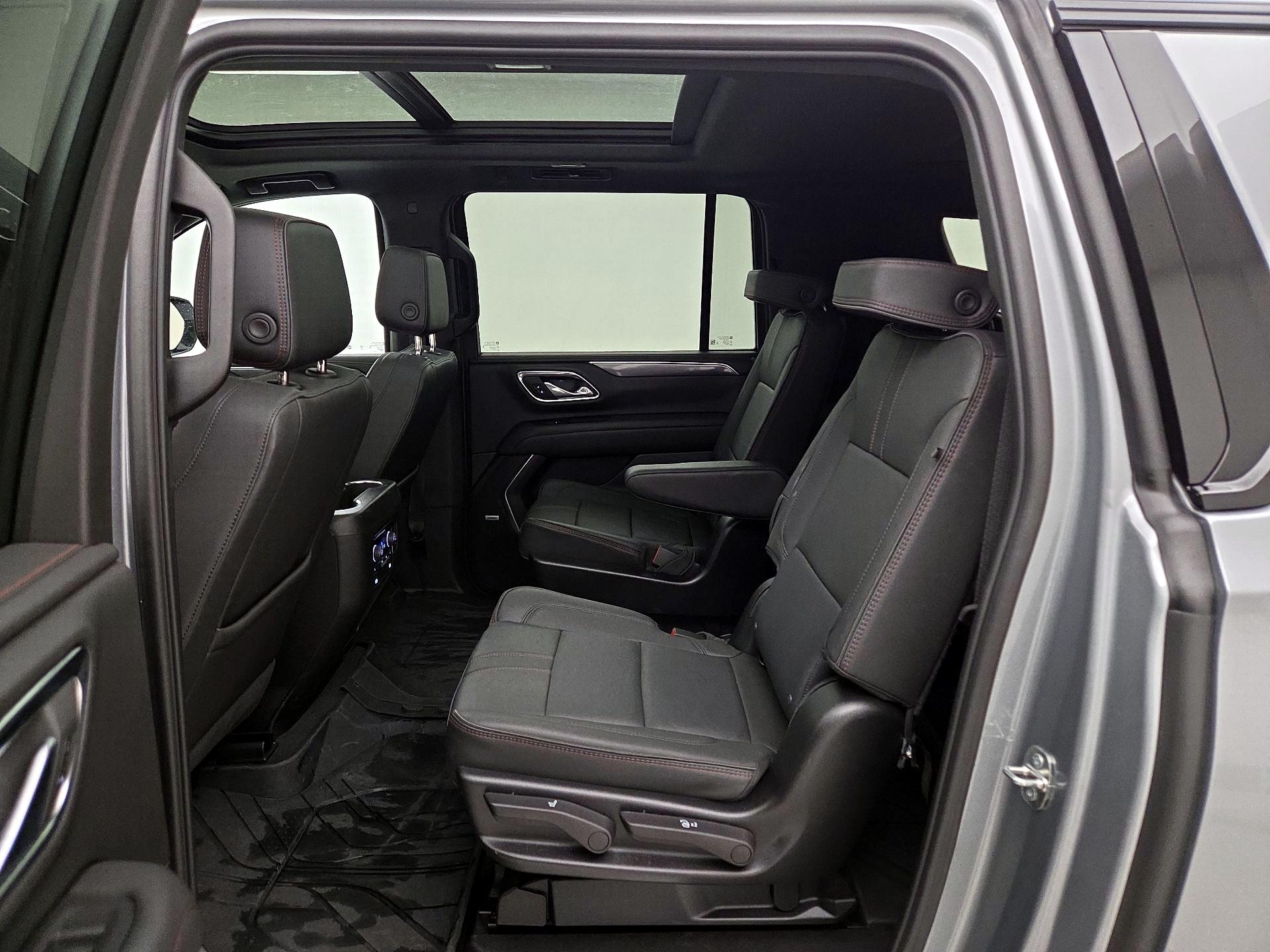 Thumbnail: 2024 Chevrolet Suburban - 20